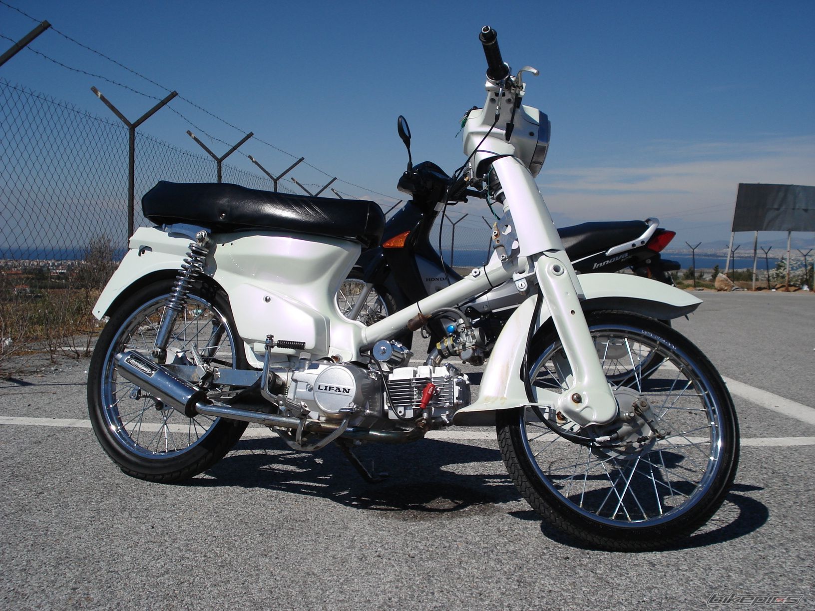 Photo 1227373