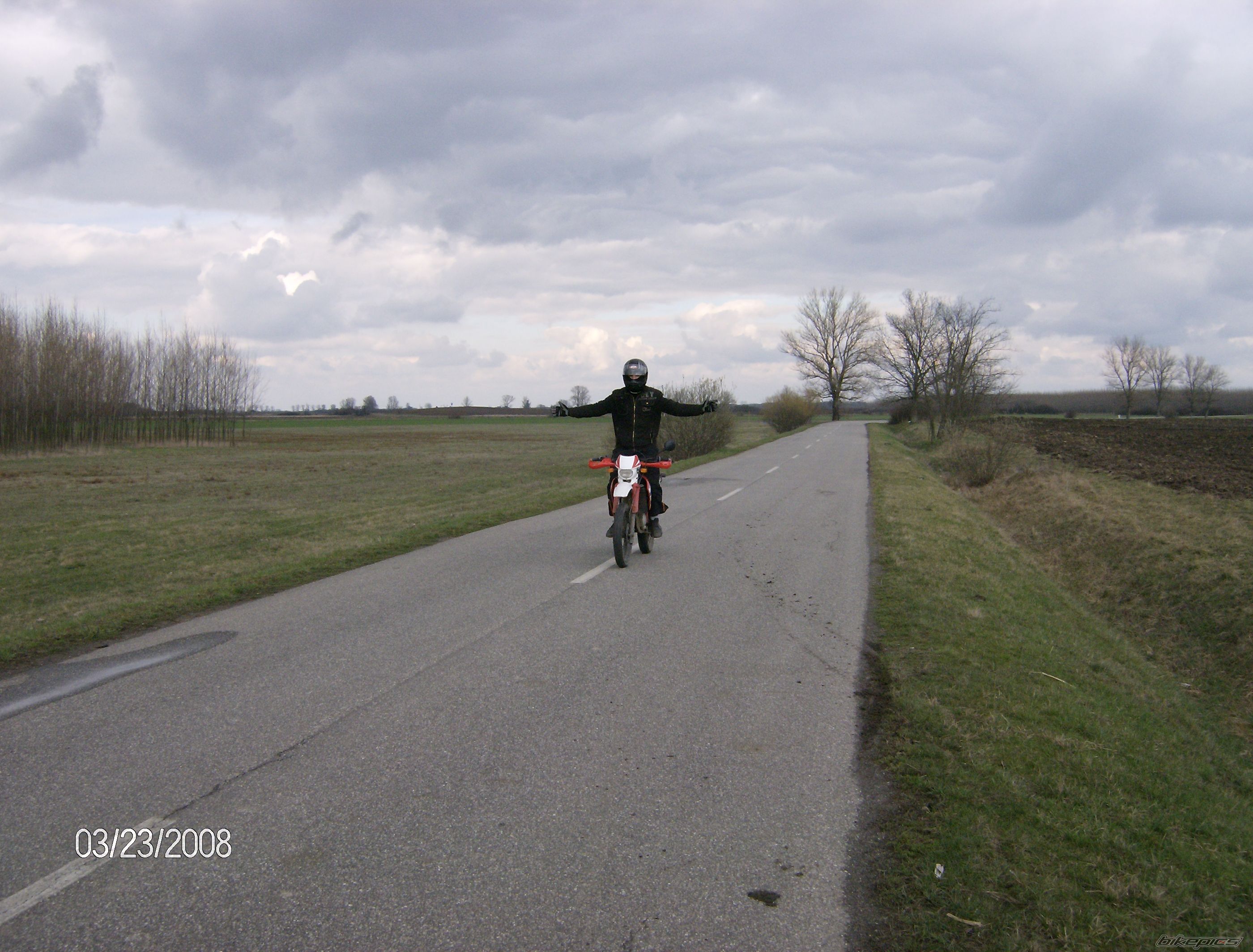 Photo 1227560