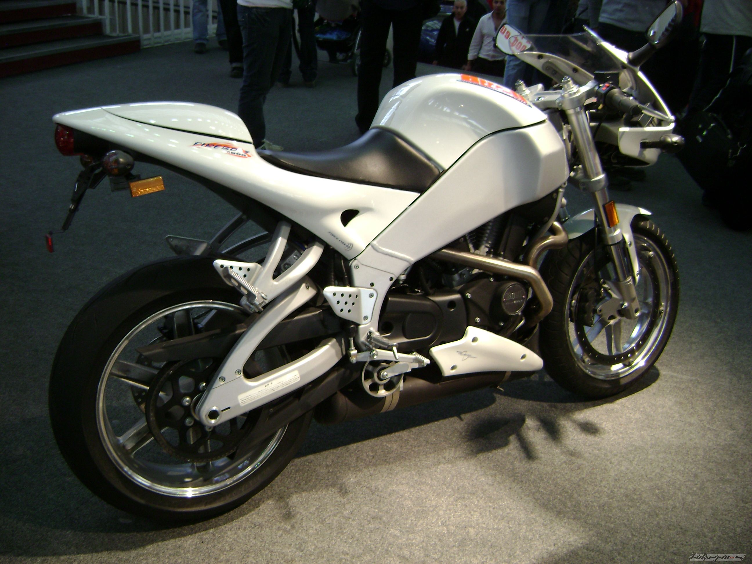Photo 1227889