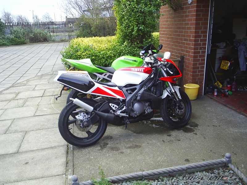 Photo 1228380