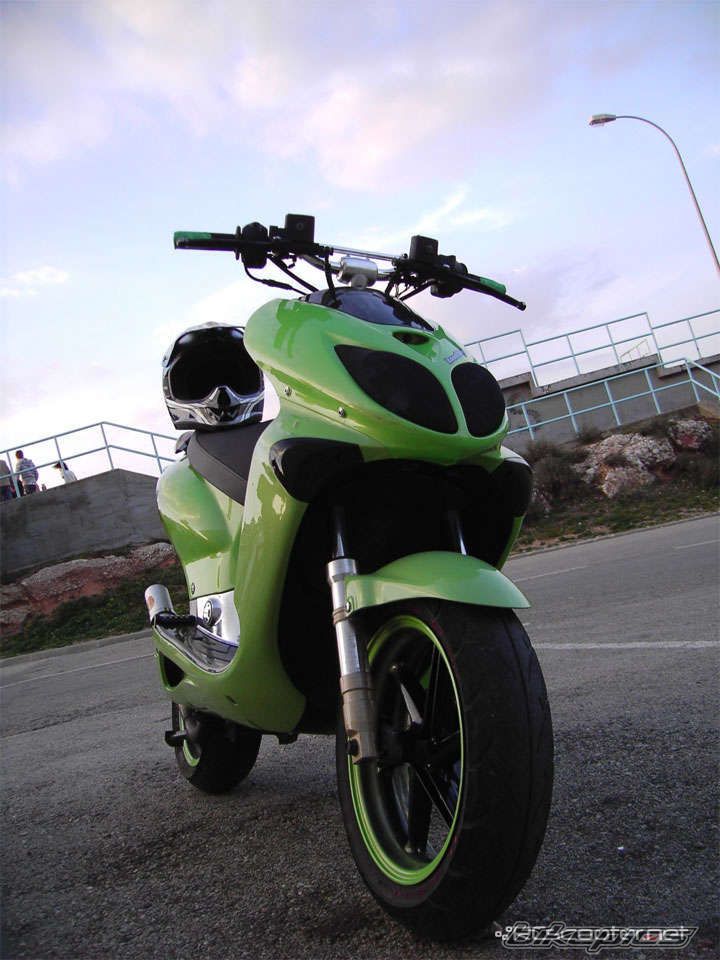 Photo 1228390