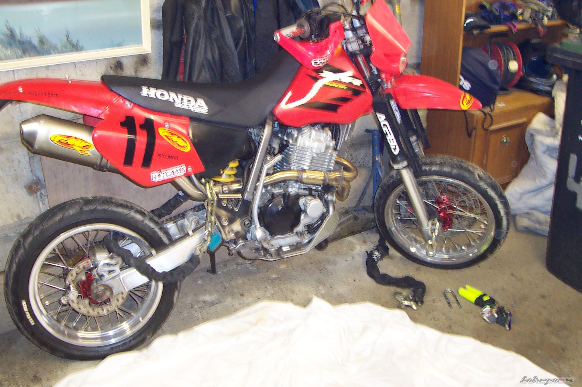 Photo 1228648