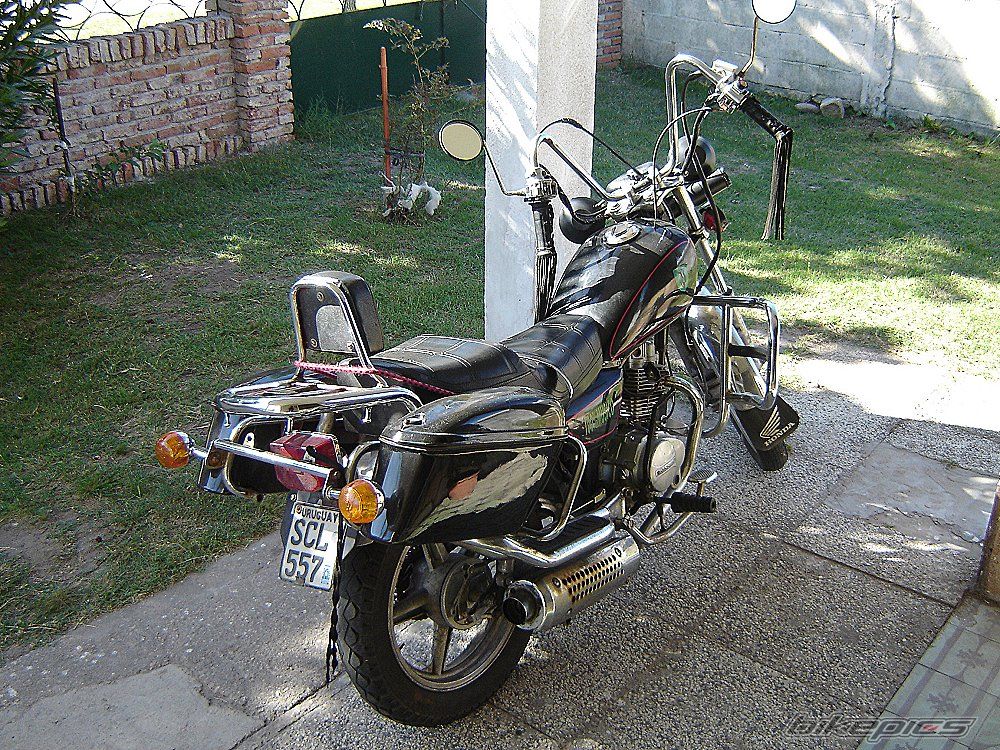 Photo 1228778