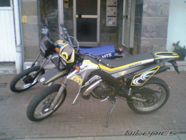 Photo 1229020