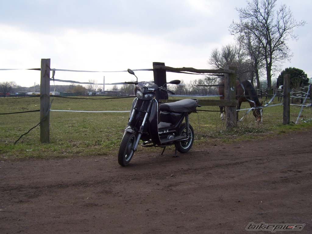 Photo 1229080