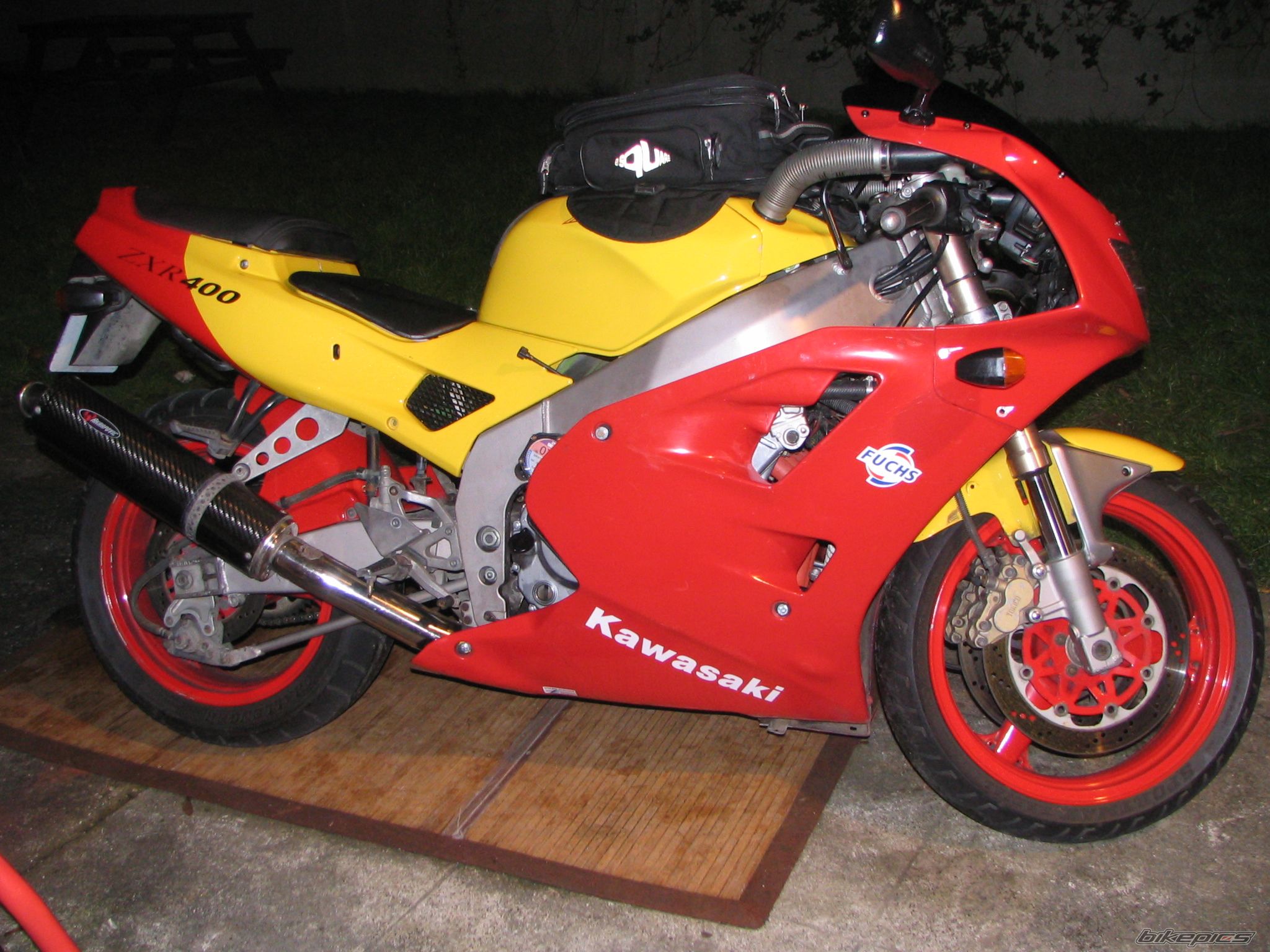 Photo 1229103