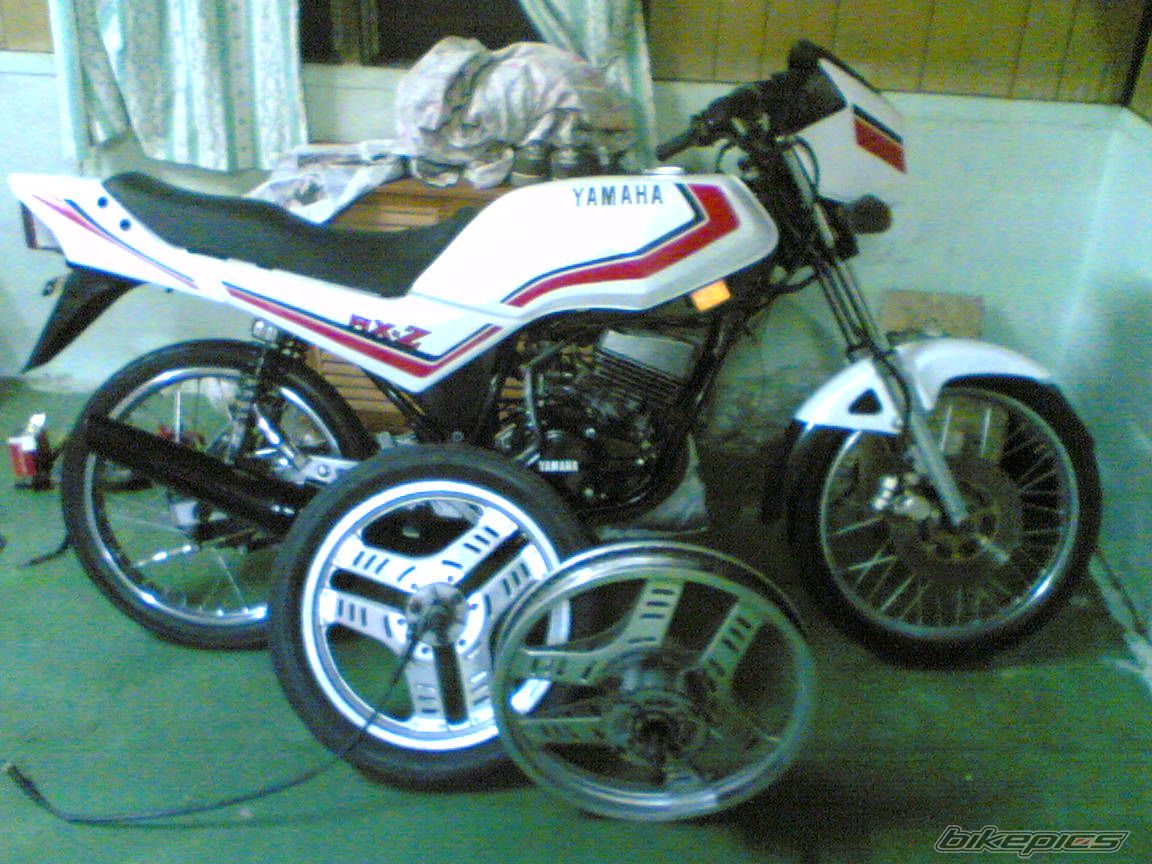 Photo 1229359