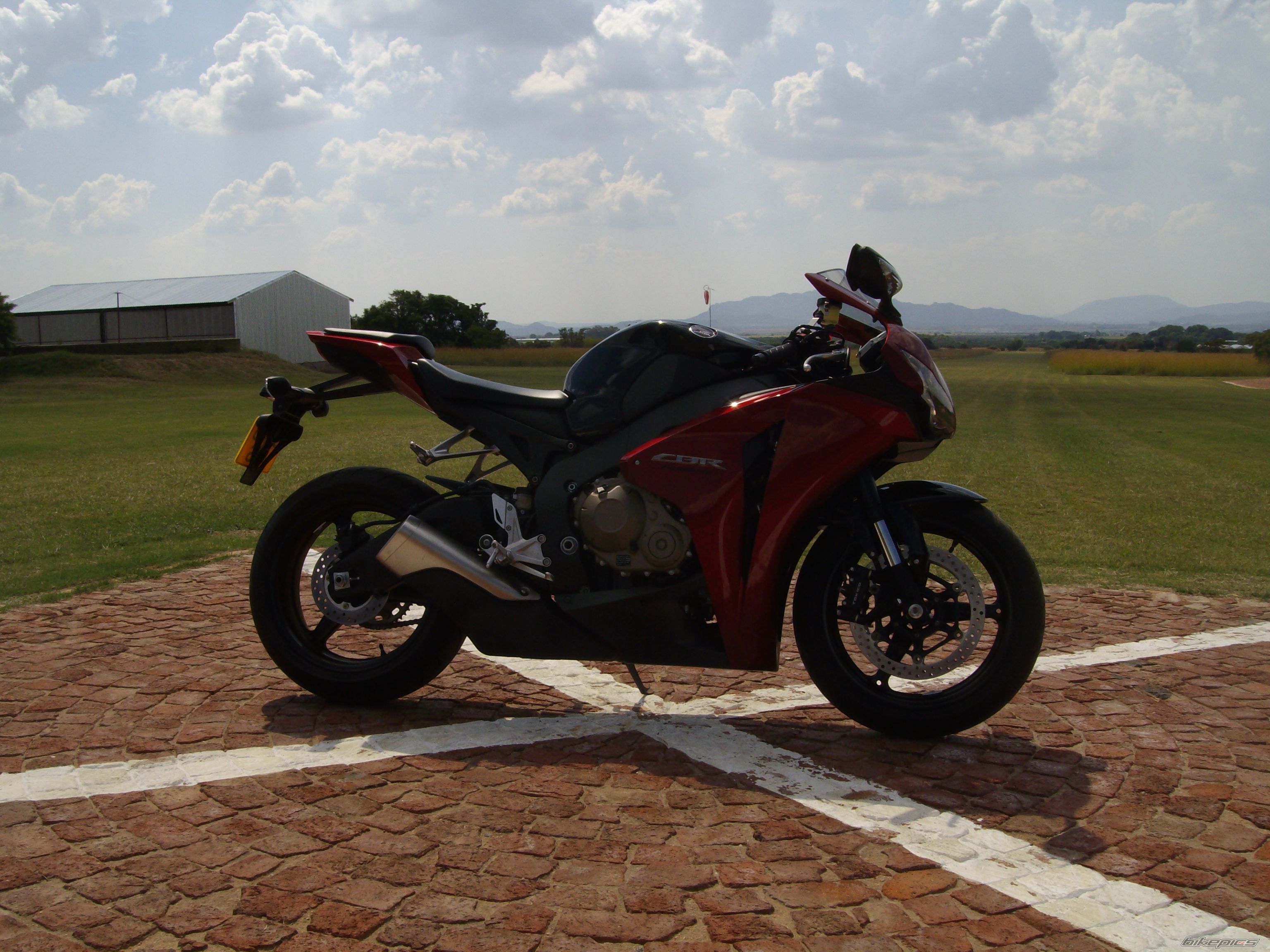 Photo 1229379