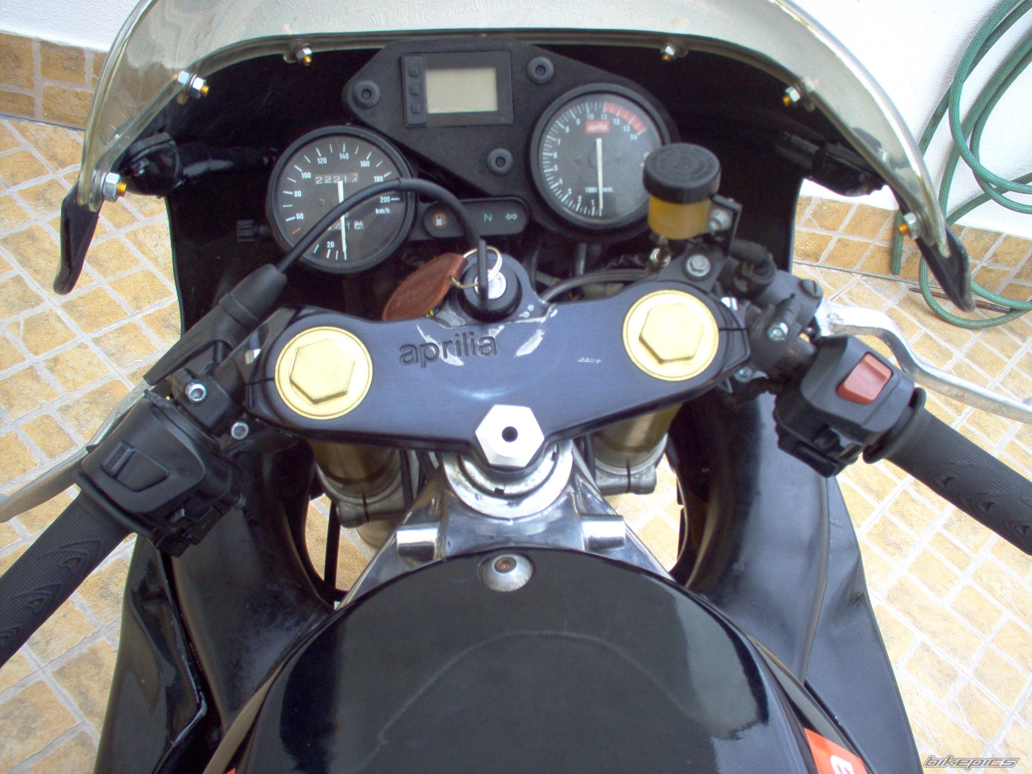 Photo 1229635