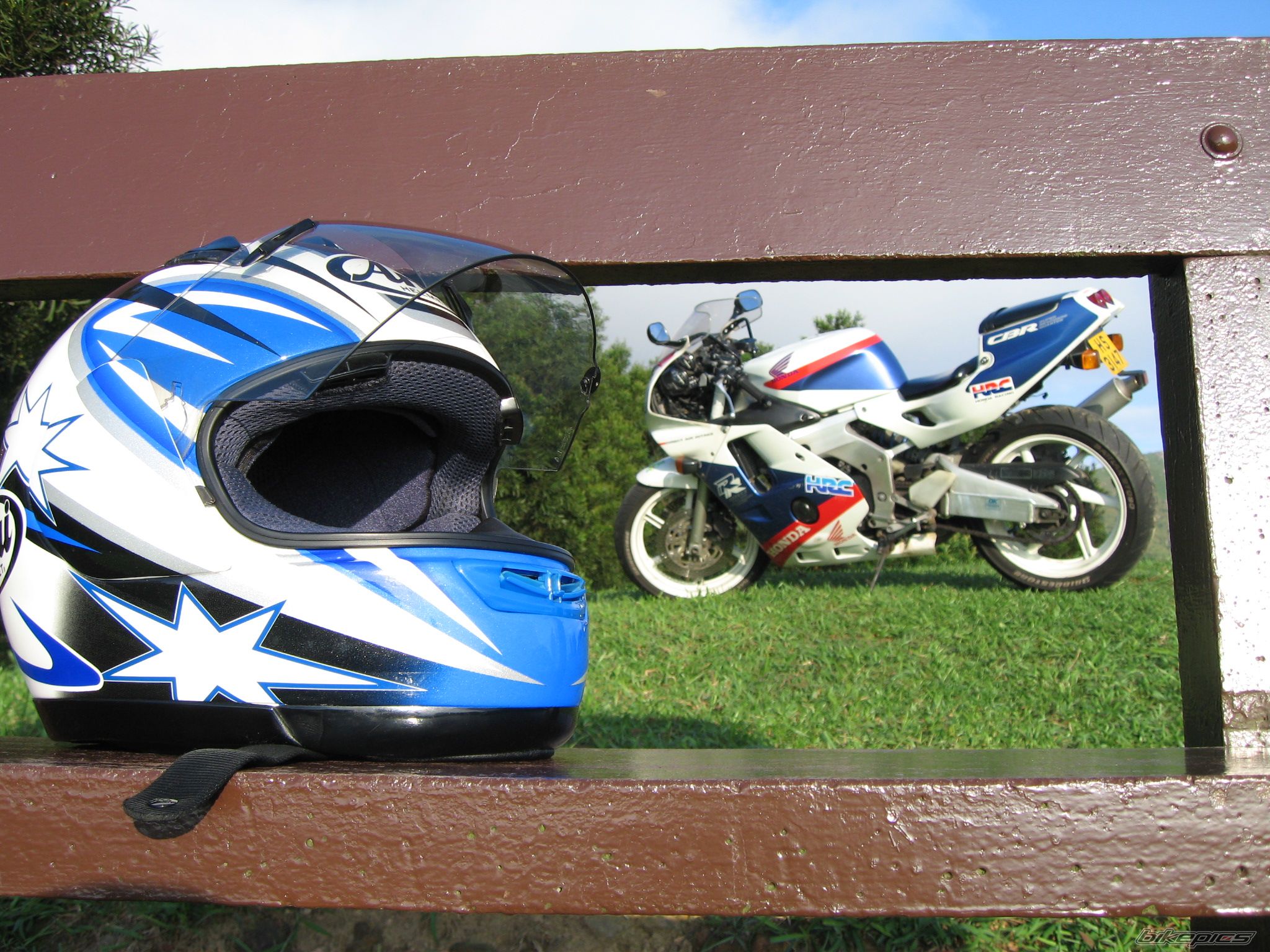 Photo 1229890