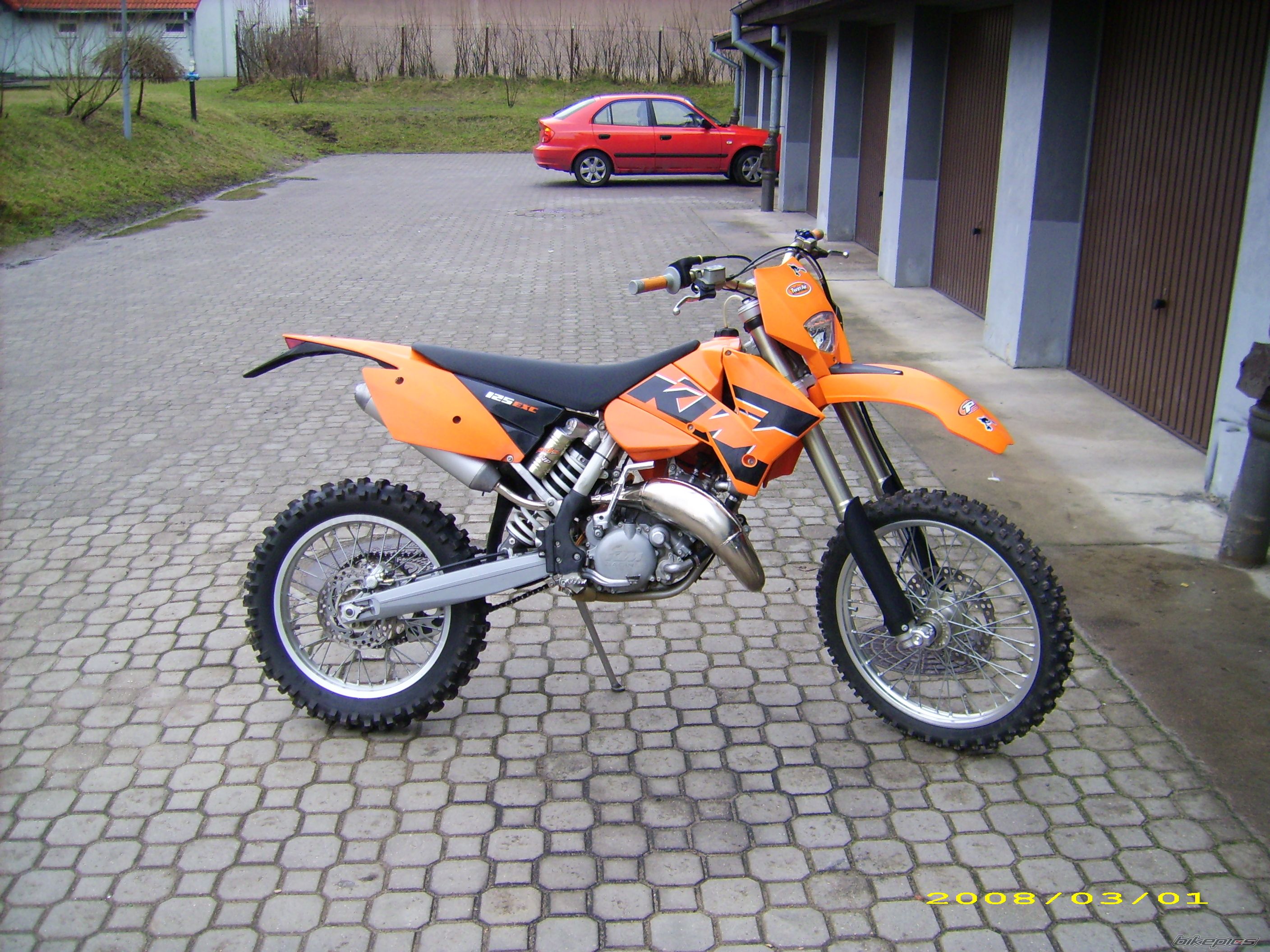 Photo 1229936