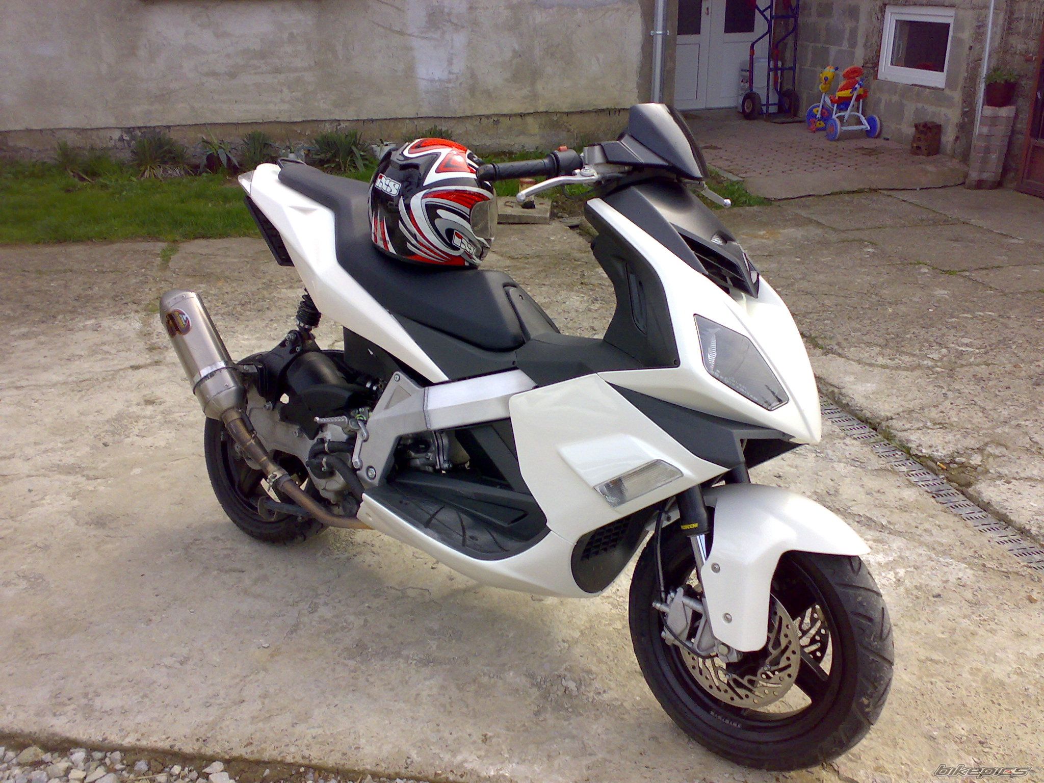 Photo 1229938