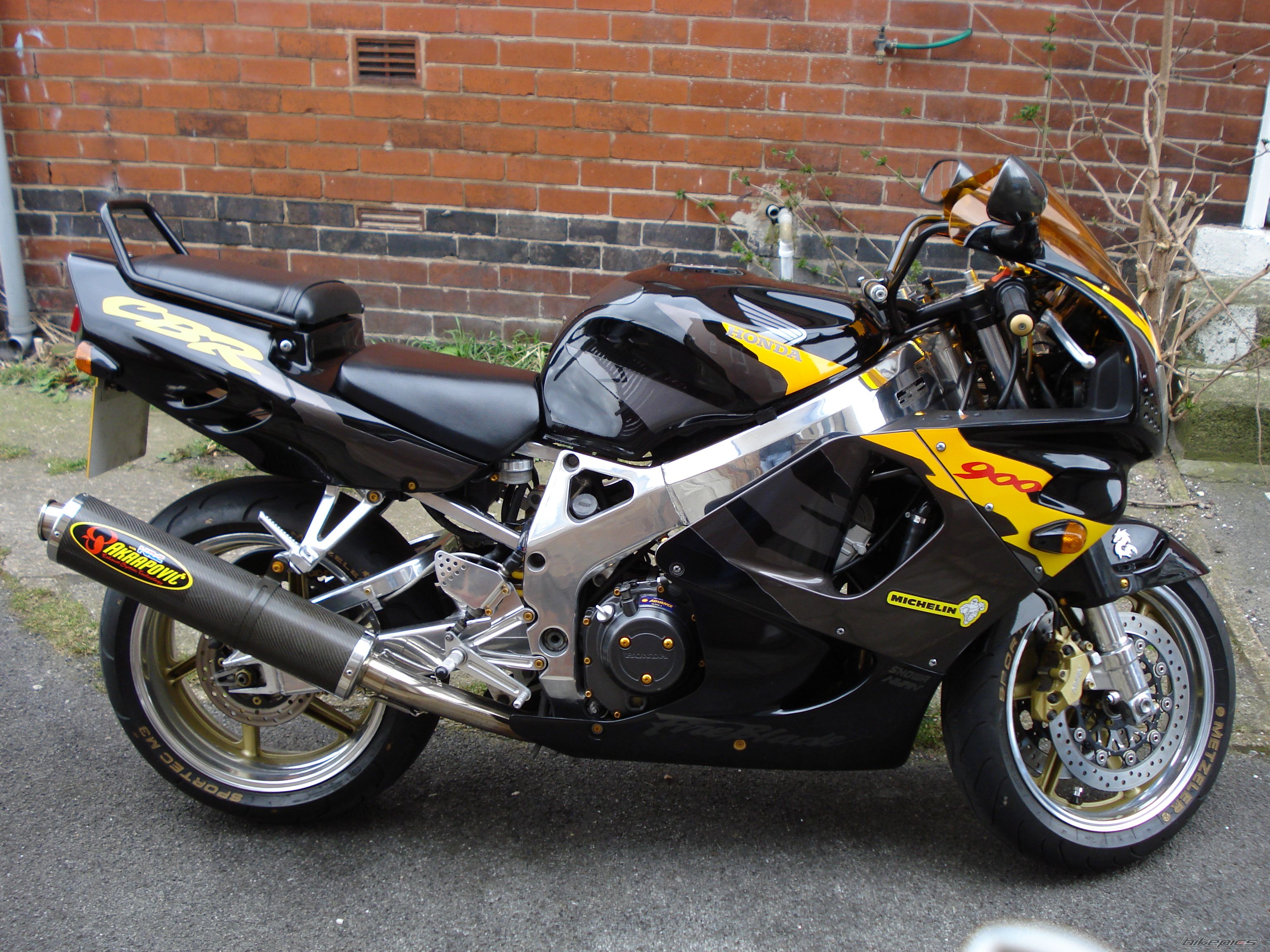 Photo 1229976