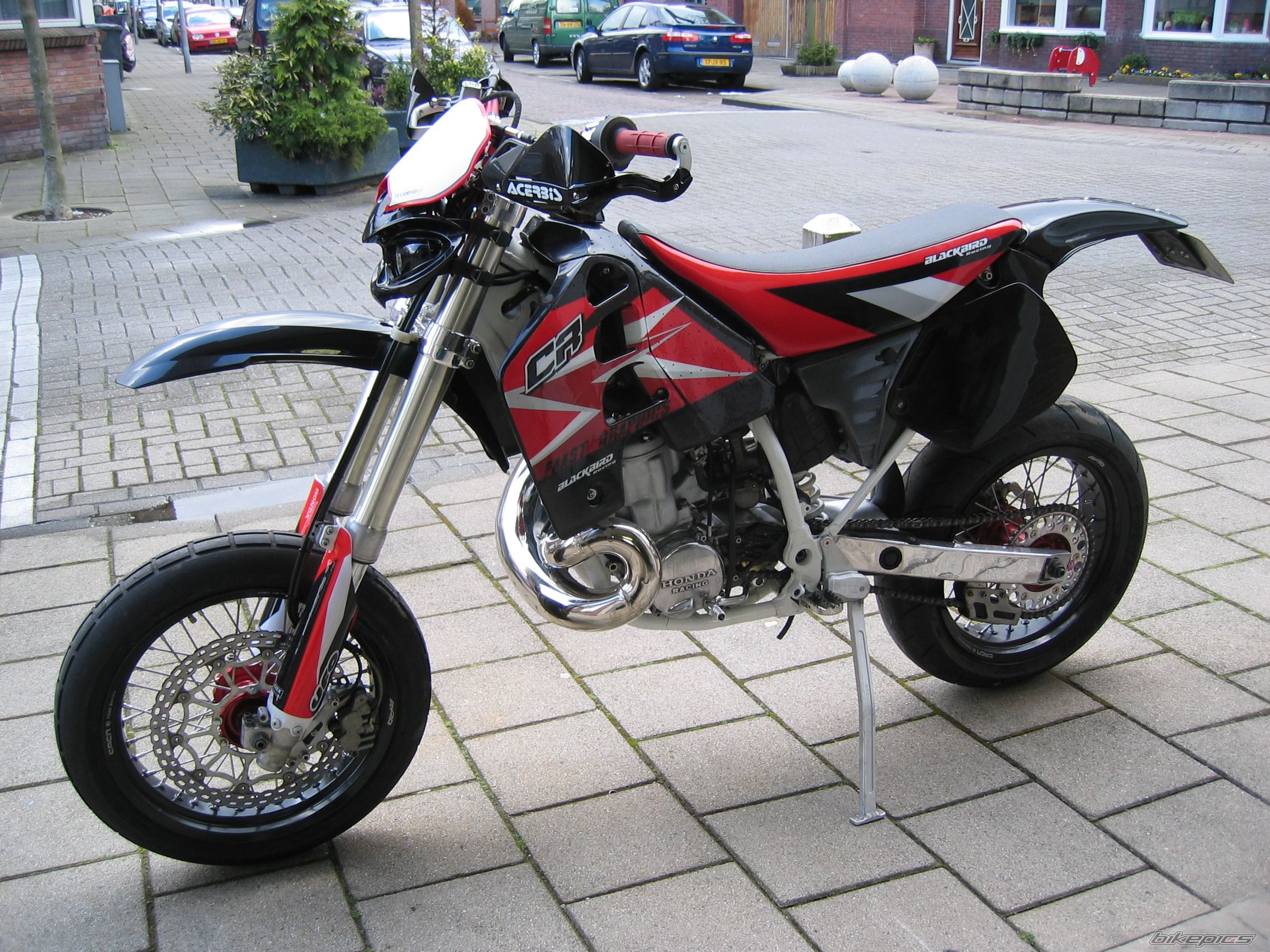 Photo 1229983