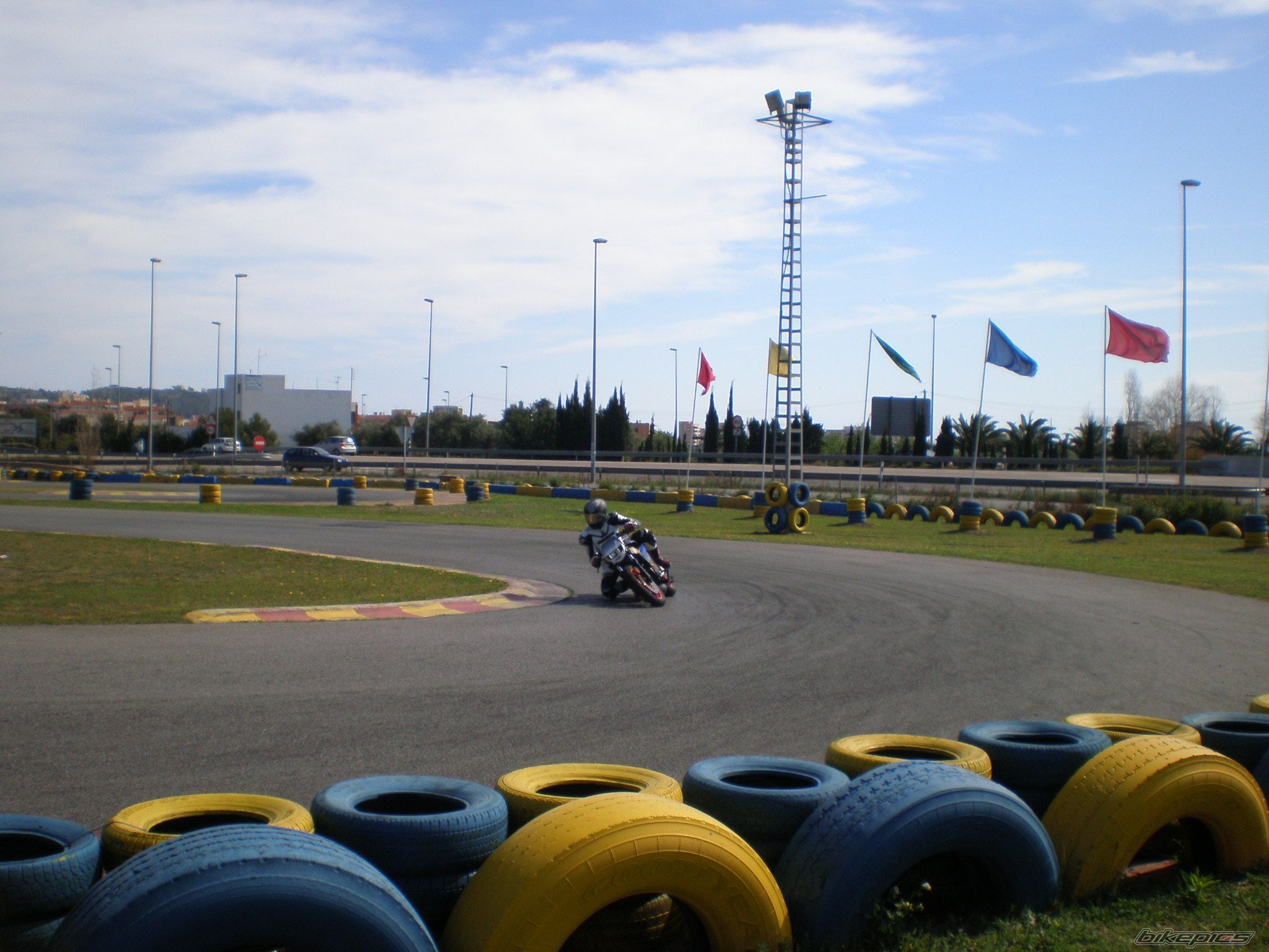 Photo 1230464