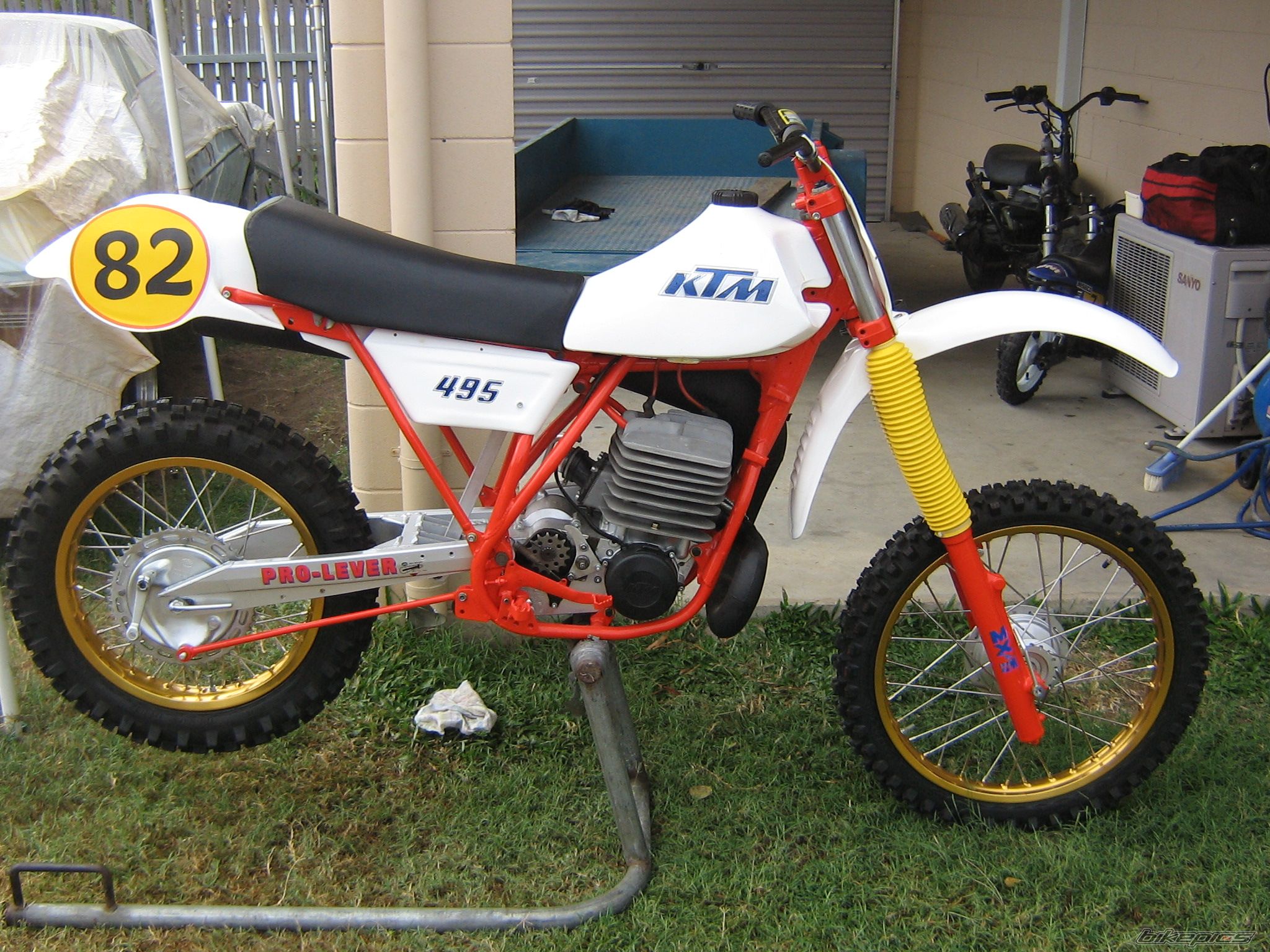 Bike Photo 1232856