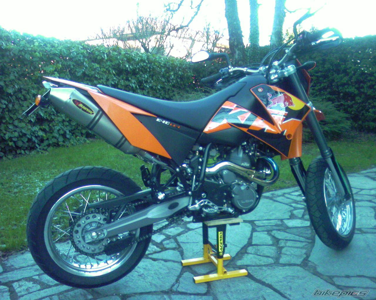Photo 1232873