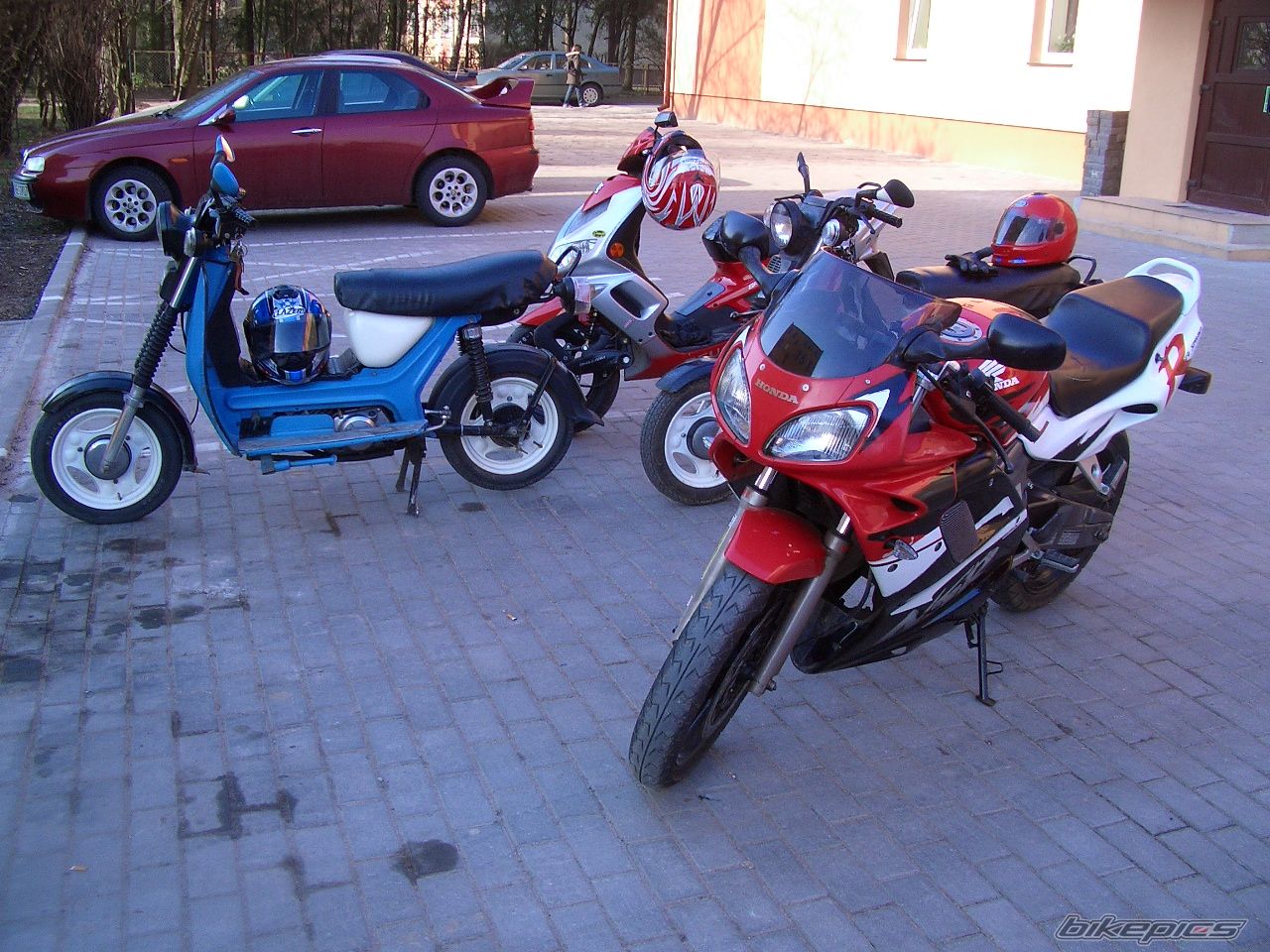 Photo 1233418