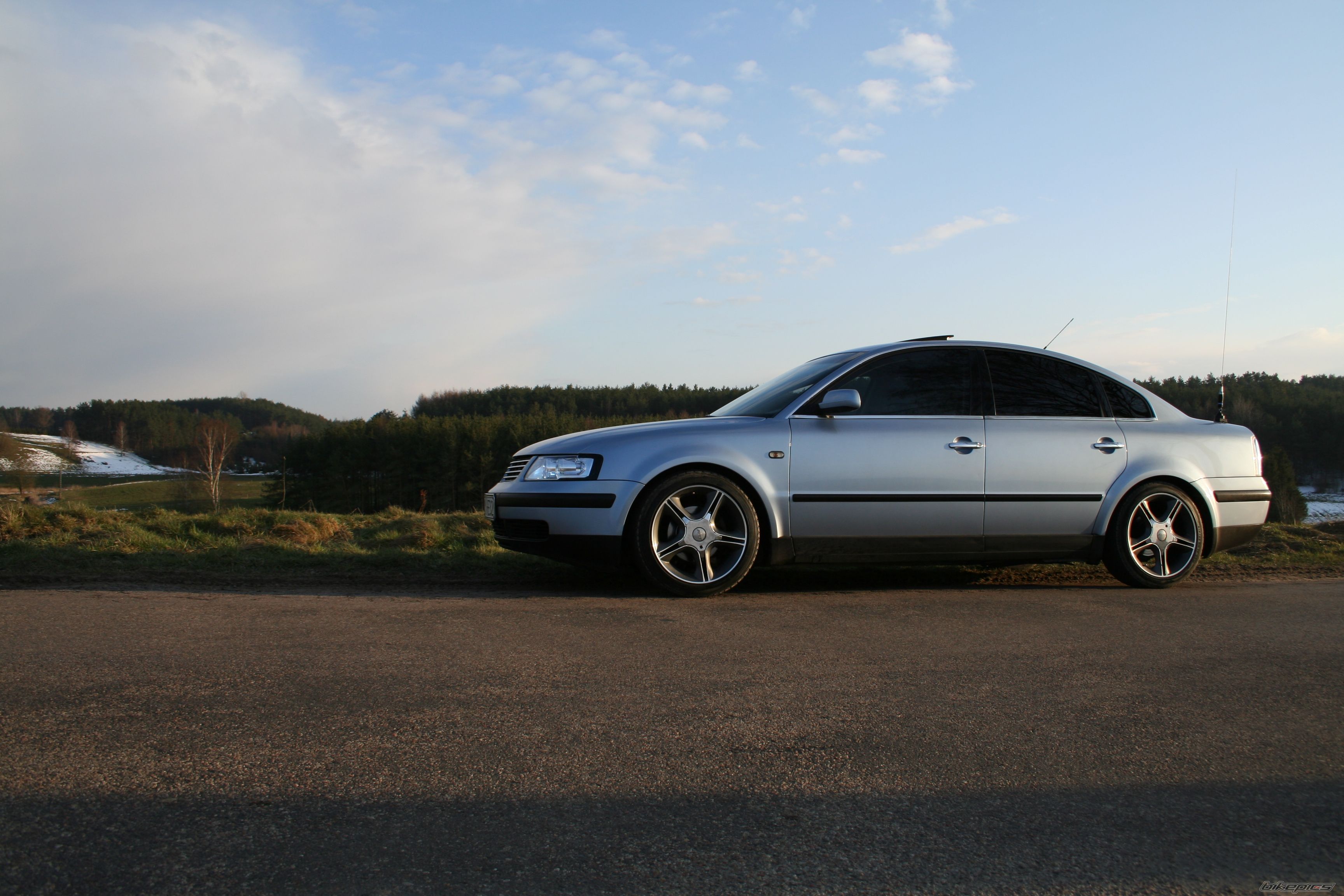 Photo 1236003