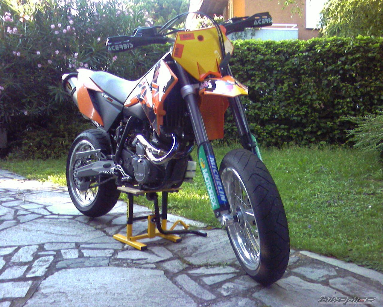 Photo 1236349