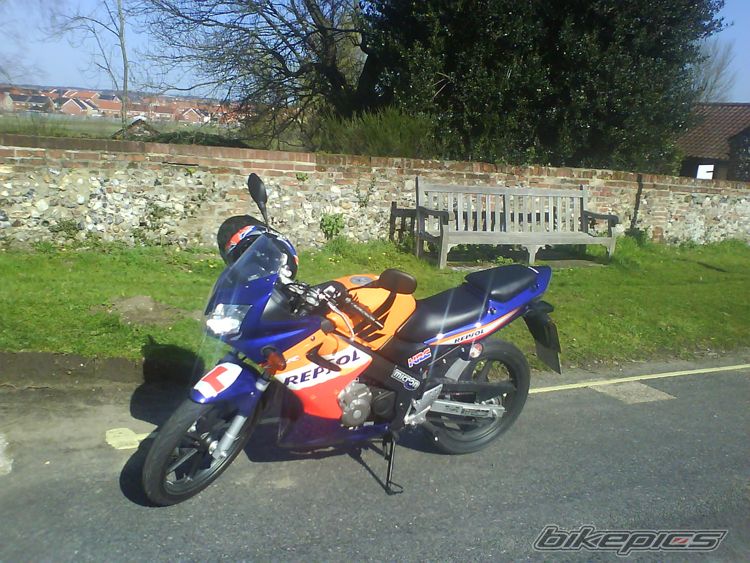 Photo 1236447