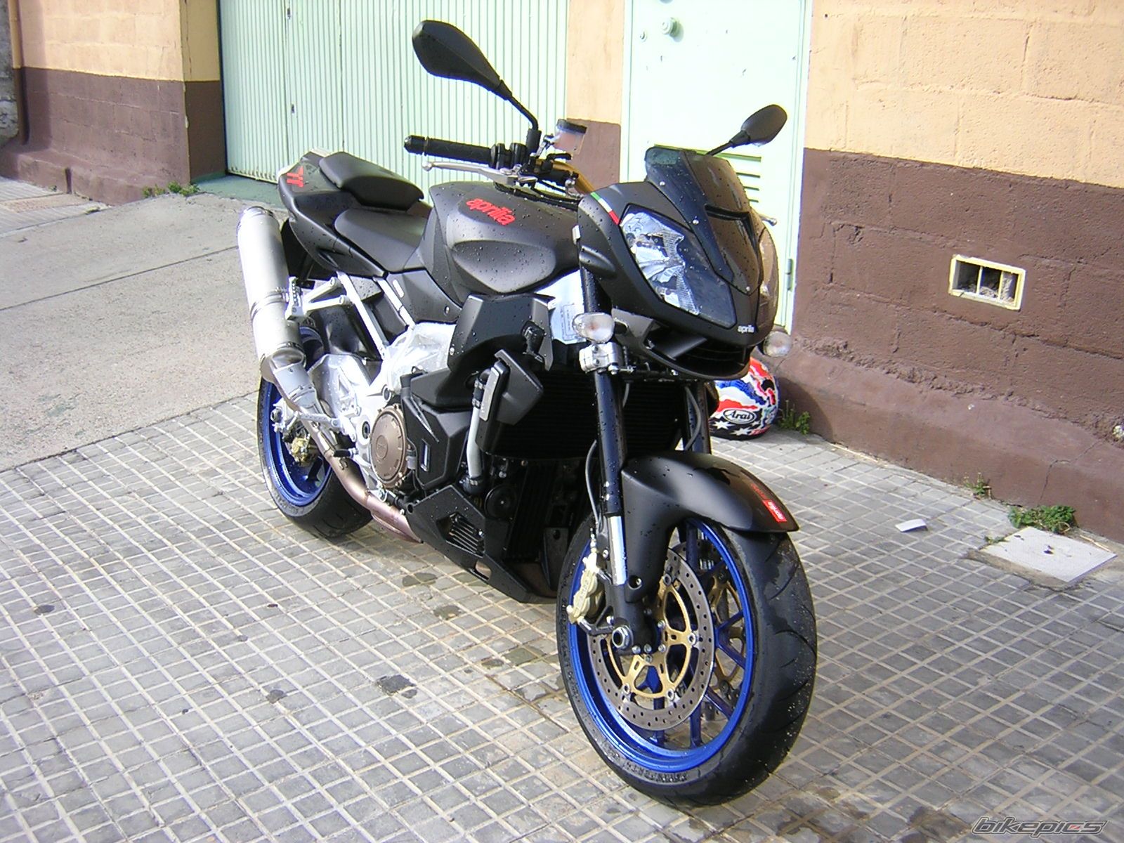 Photo 1236628