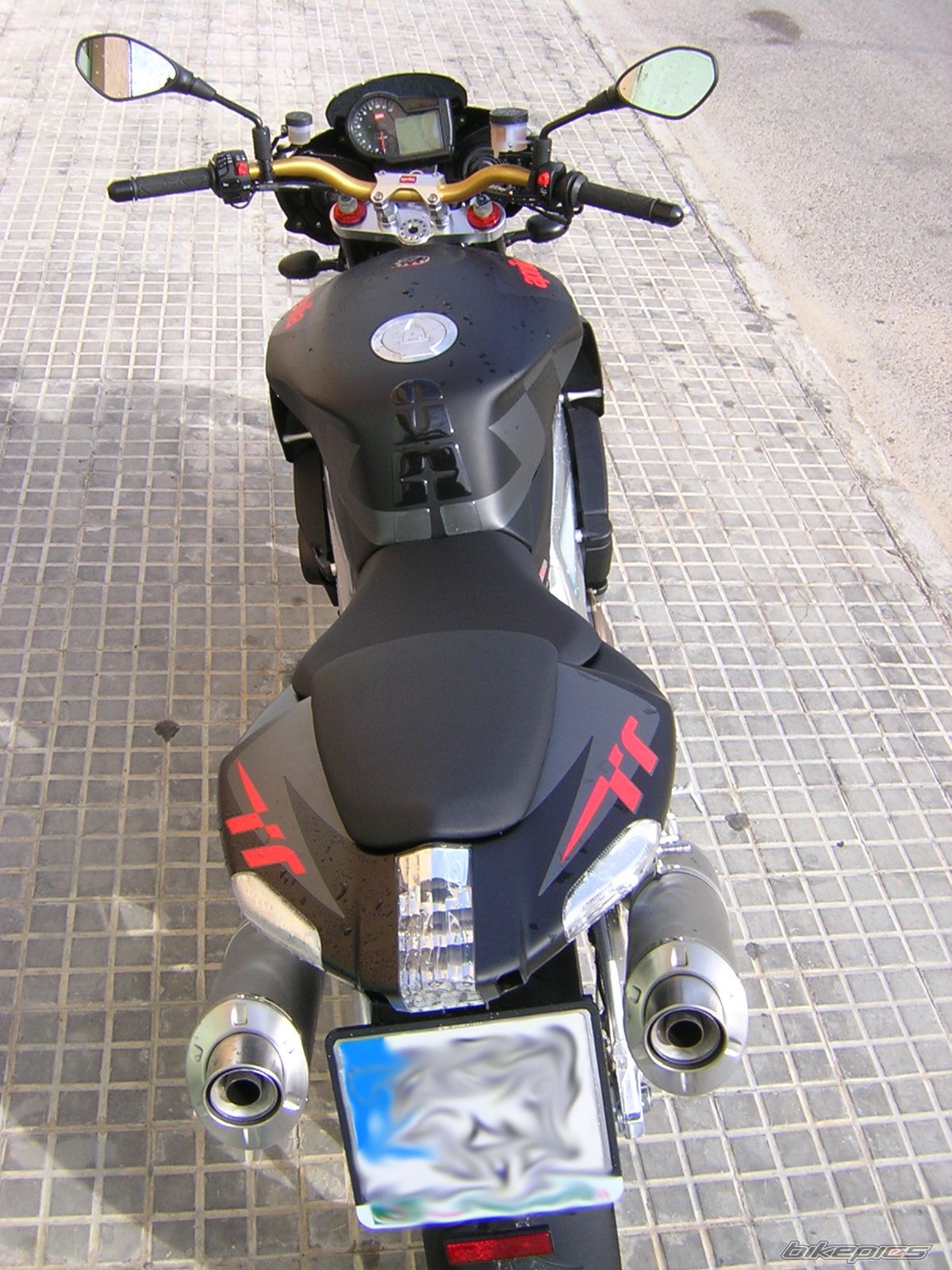 Photo 1236638