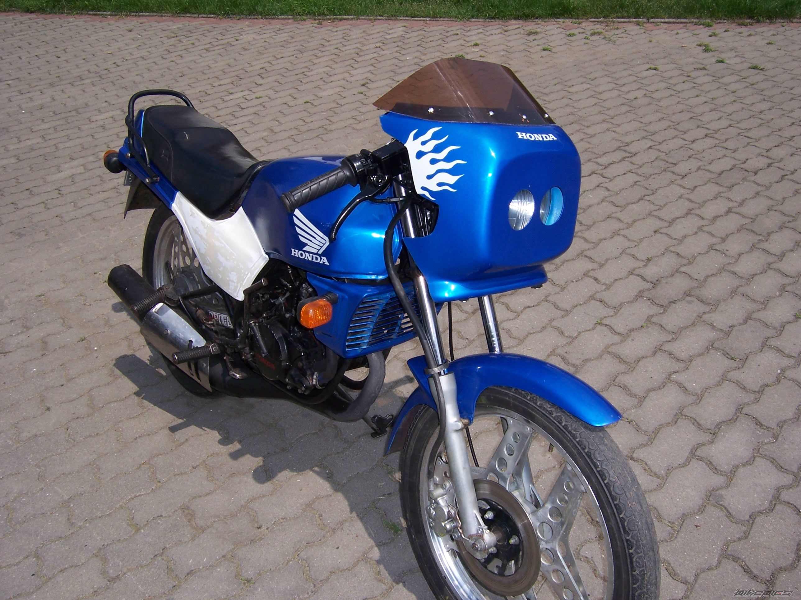 Photo 1236768