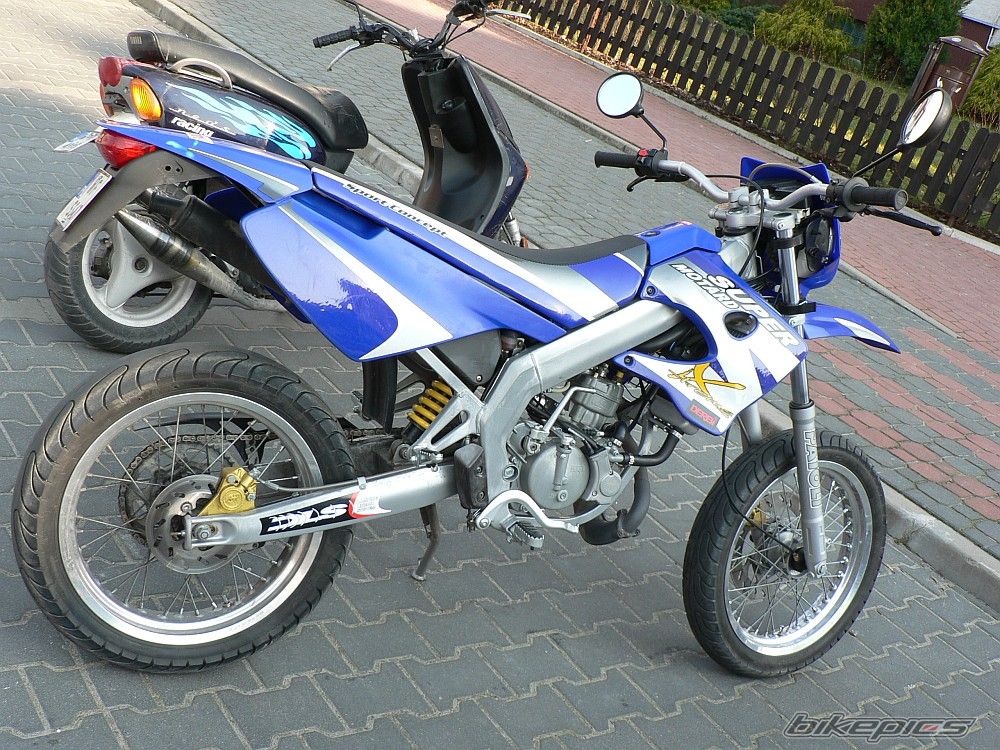 Photo 1236879