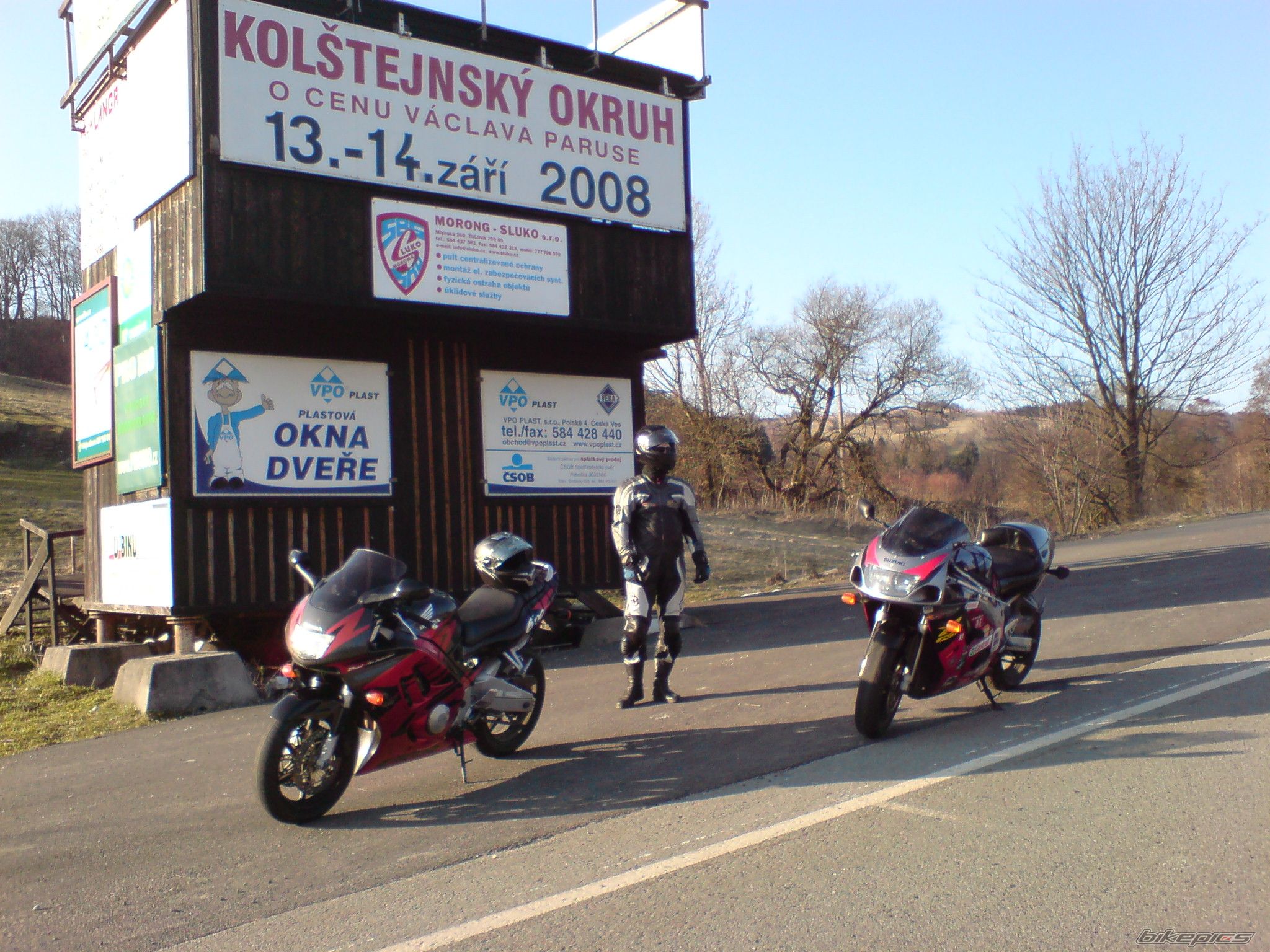Photo 1237157