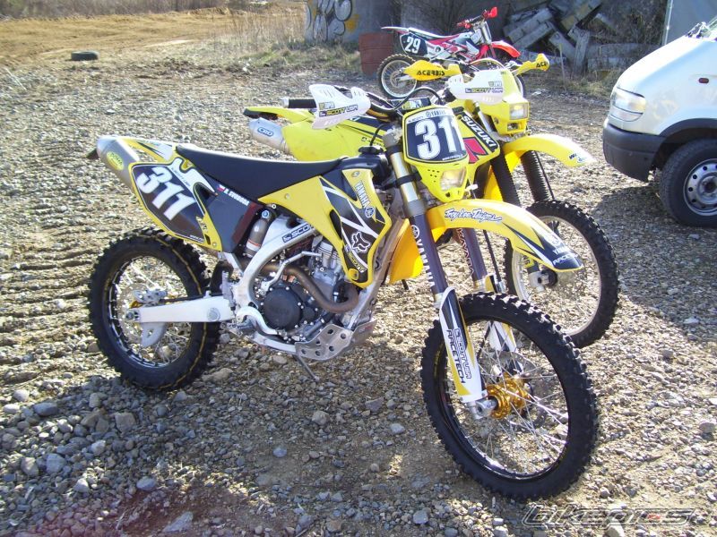 Photo 1237391