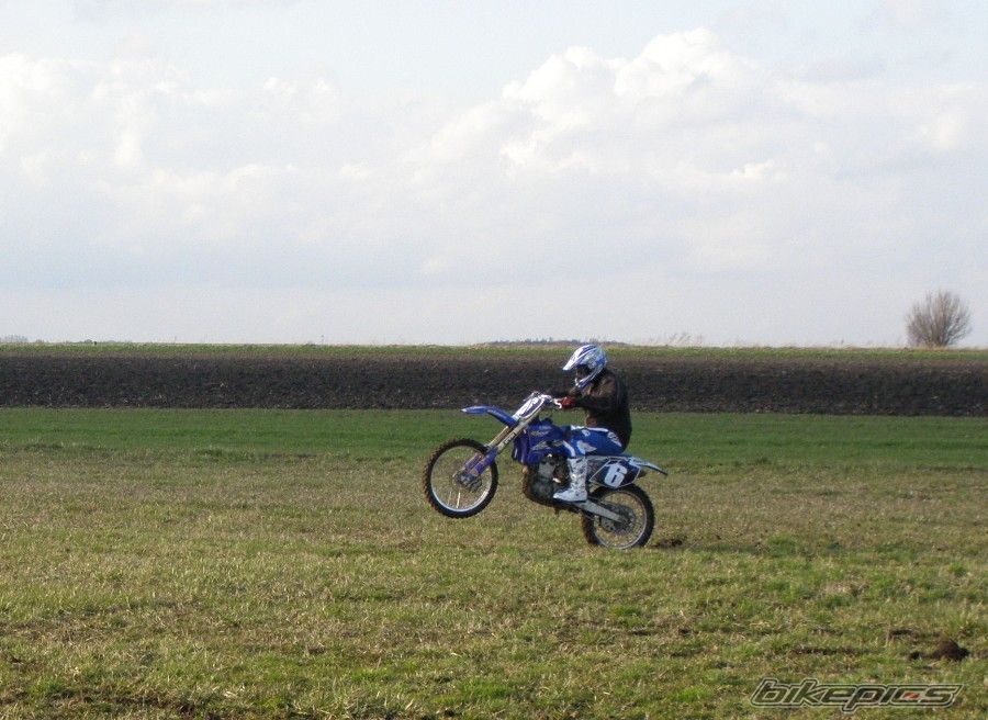 Photo 1237436