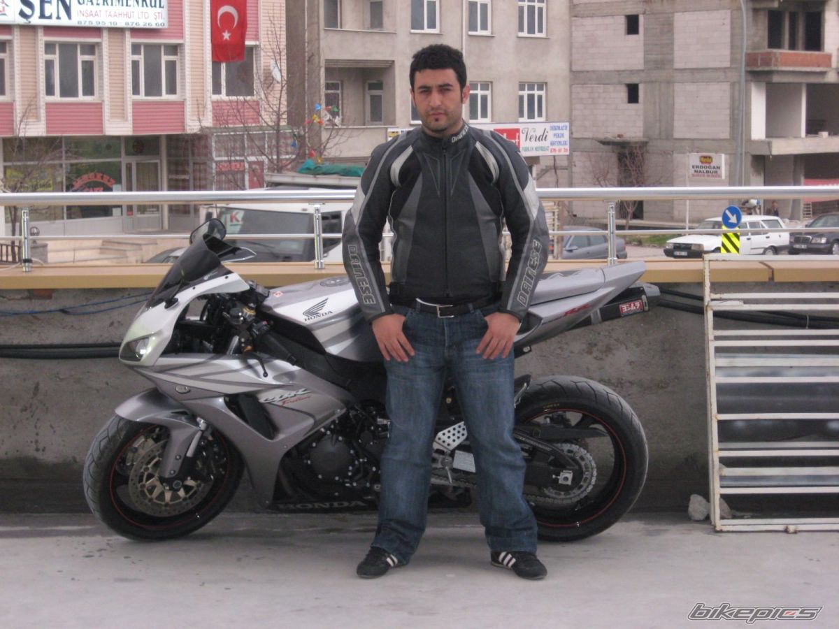 Bike Photo 1237570