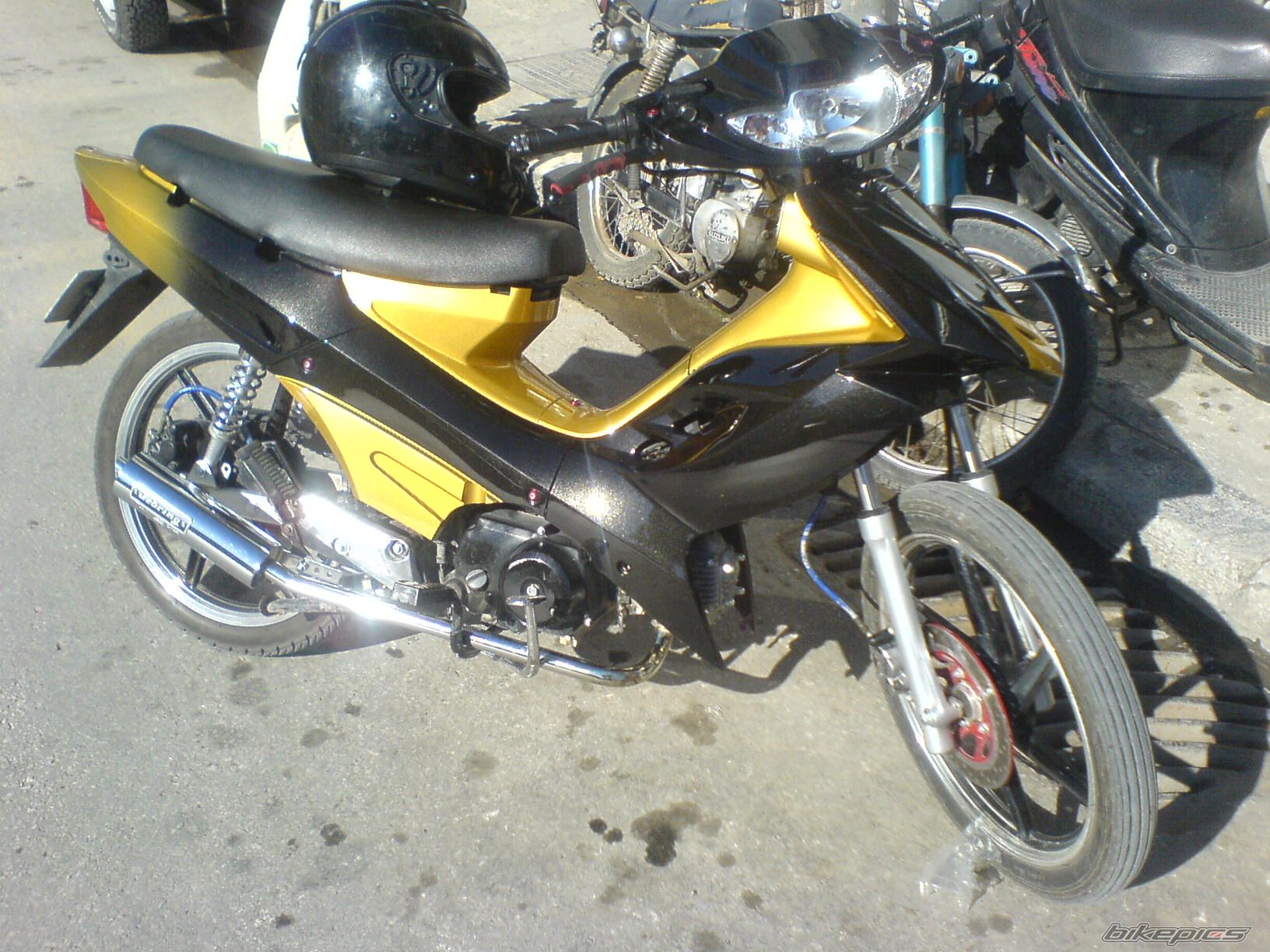 Bike Photo 1237877