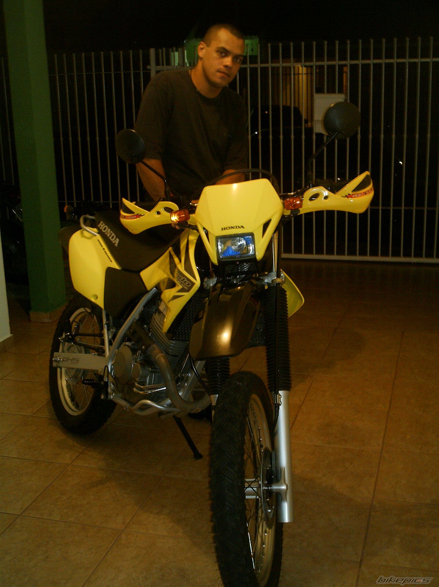Bike Photo 1237886