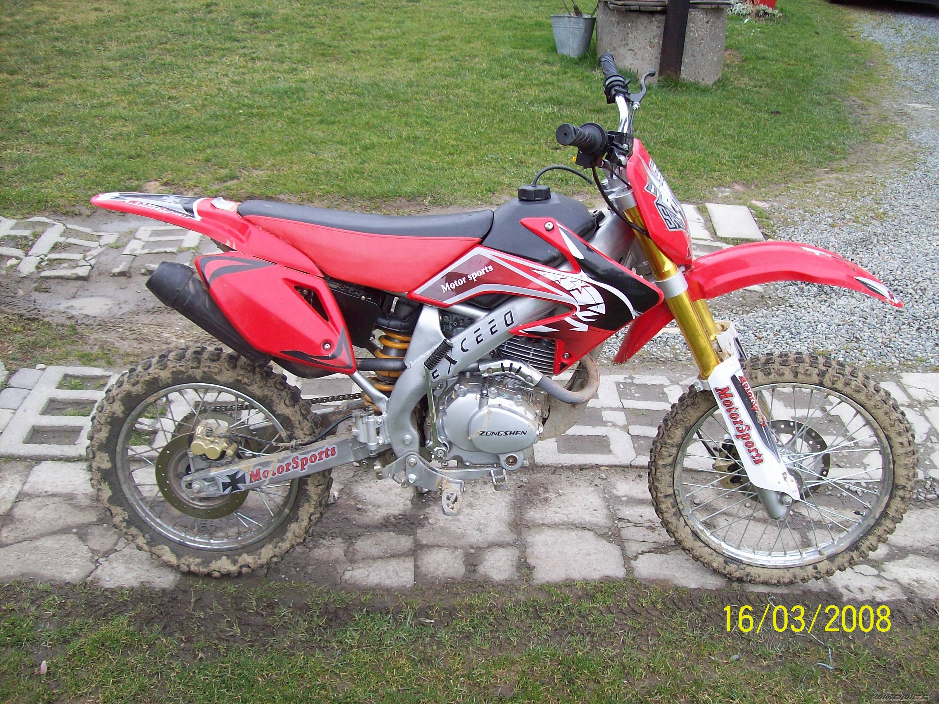 Photo 1238353