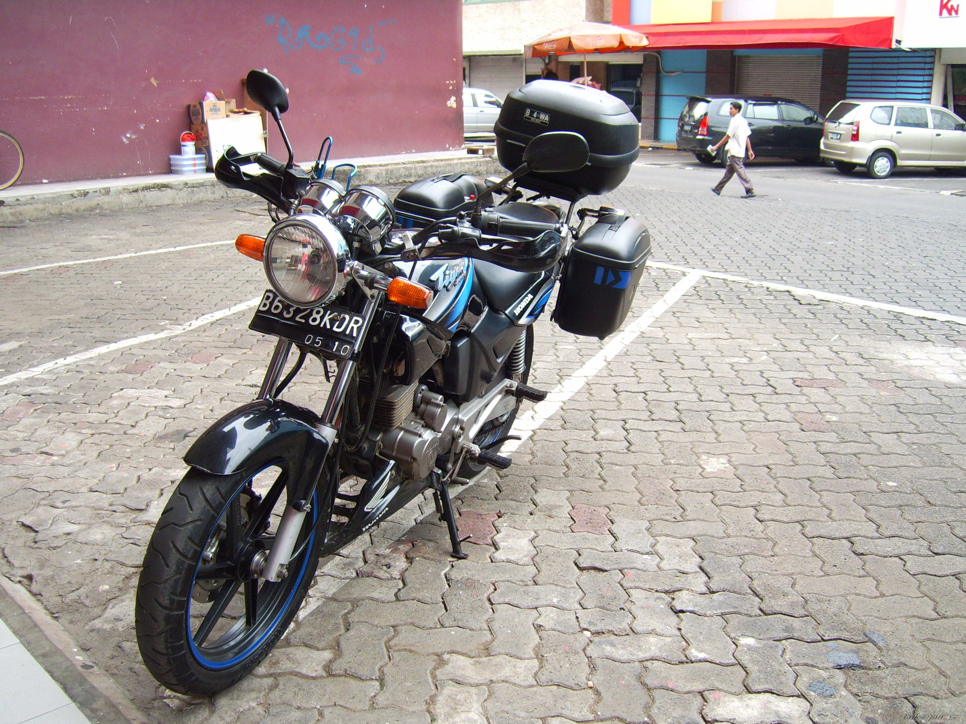 Photo 1238562
