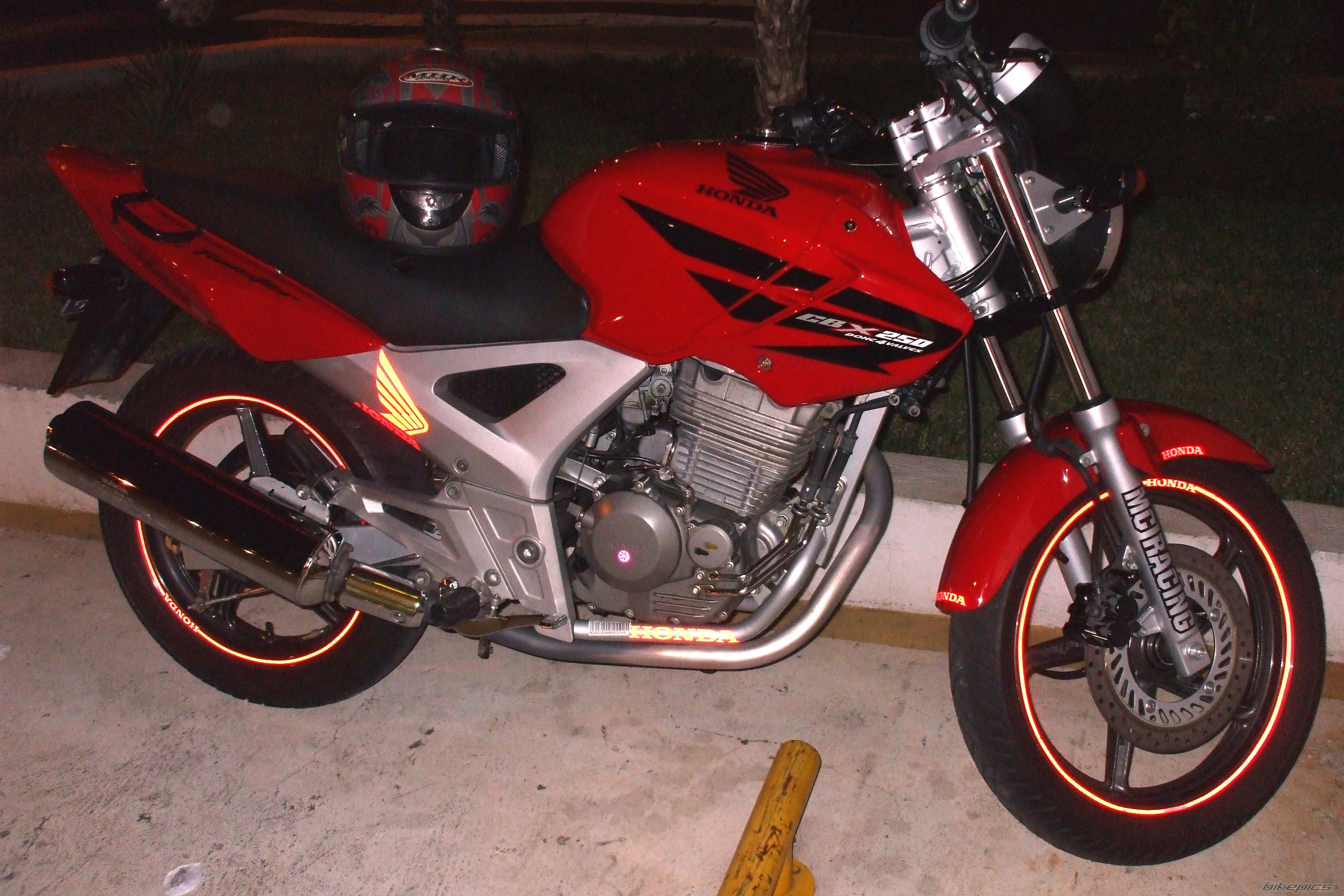 Photo 1239450