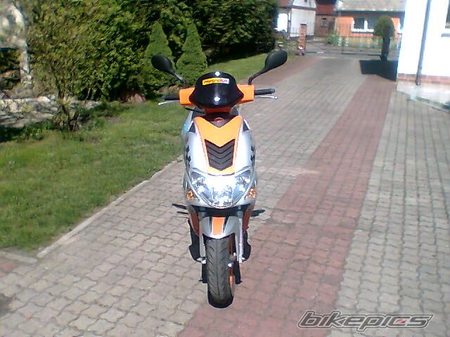 Photo 1240204
