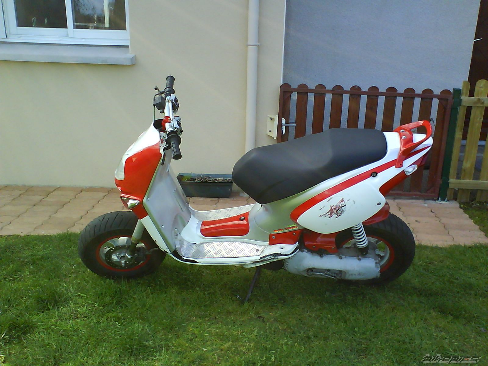 Photo 1240374
