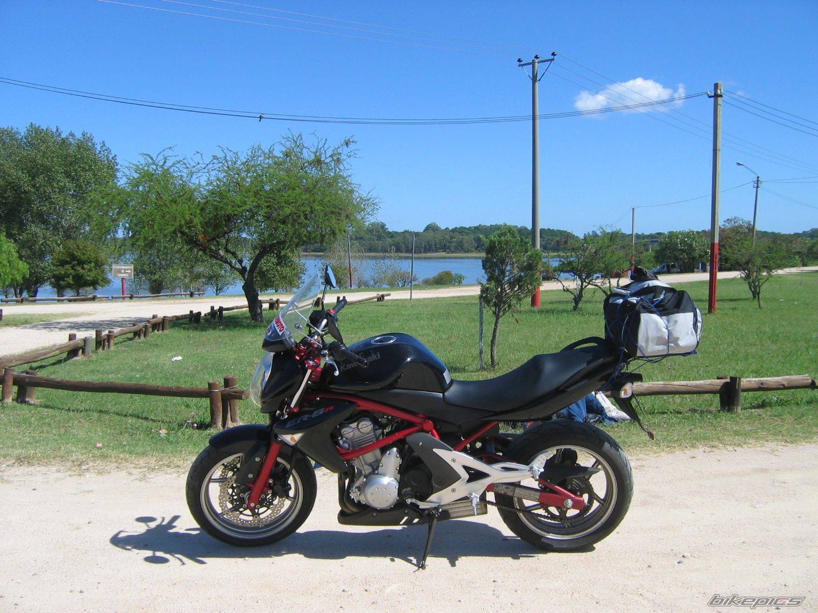 Photo 1240546