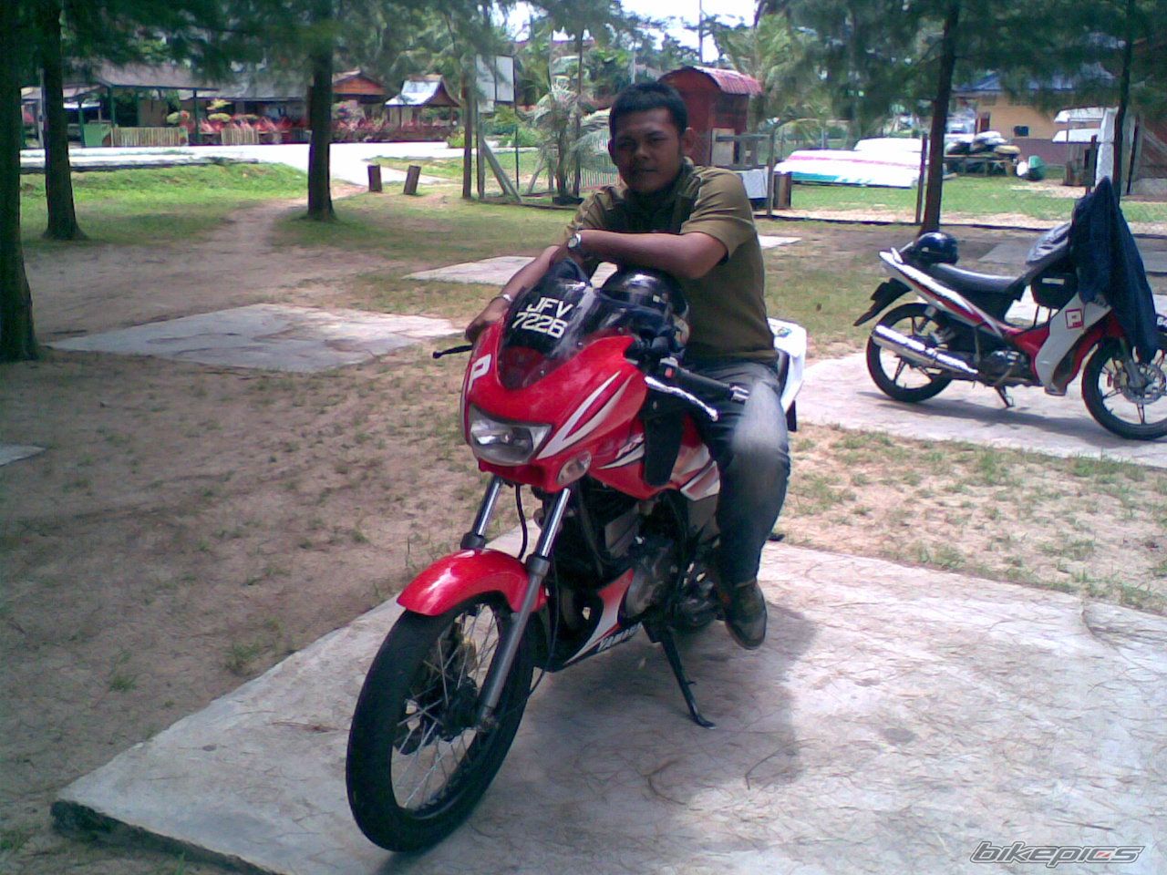 Bike Photo 1240630