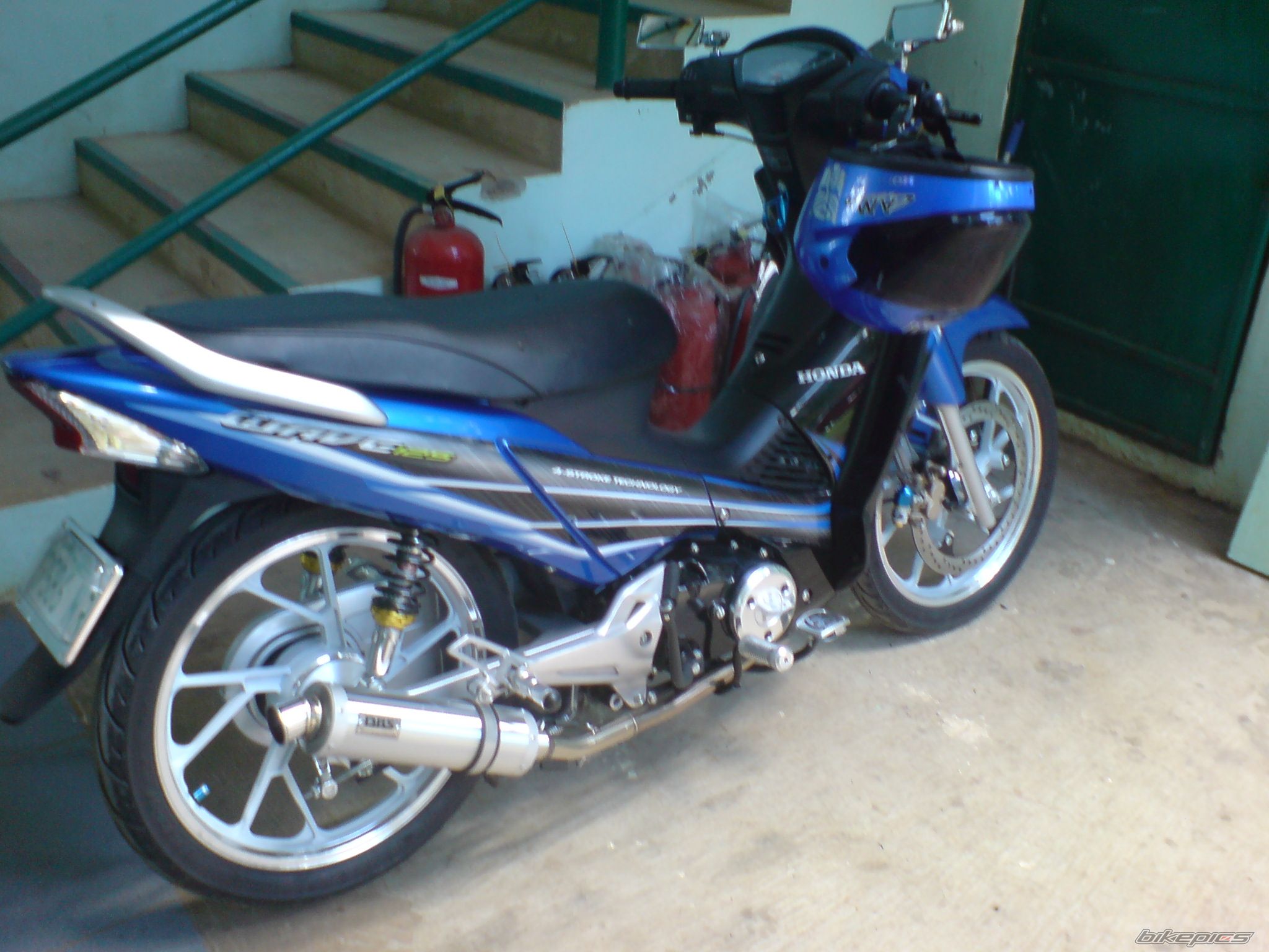 Photo 1240683