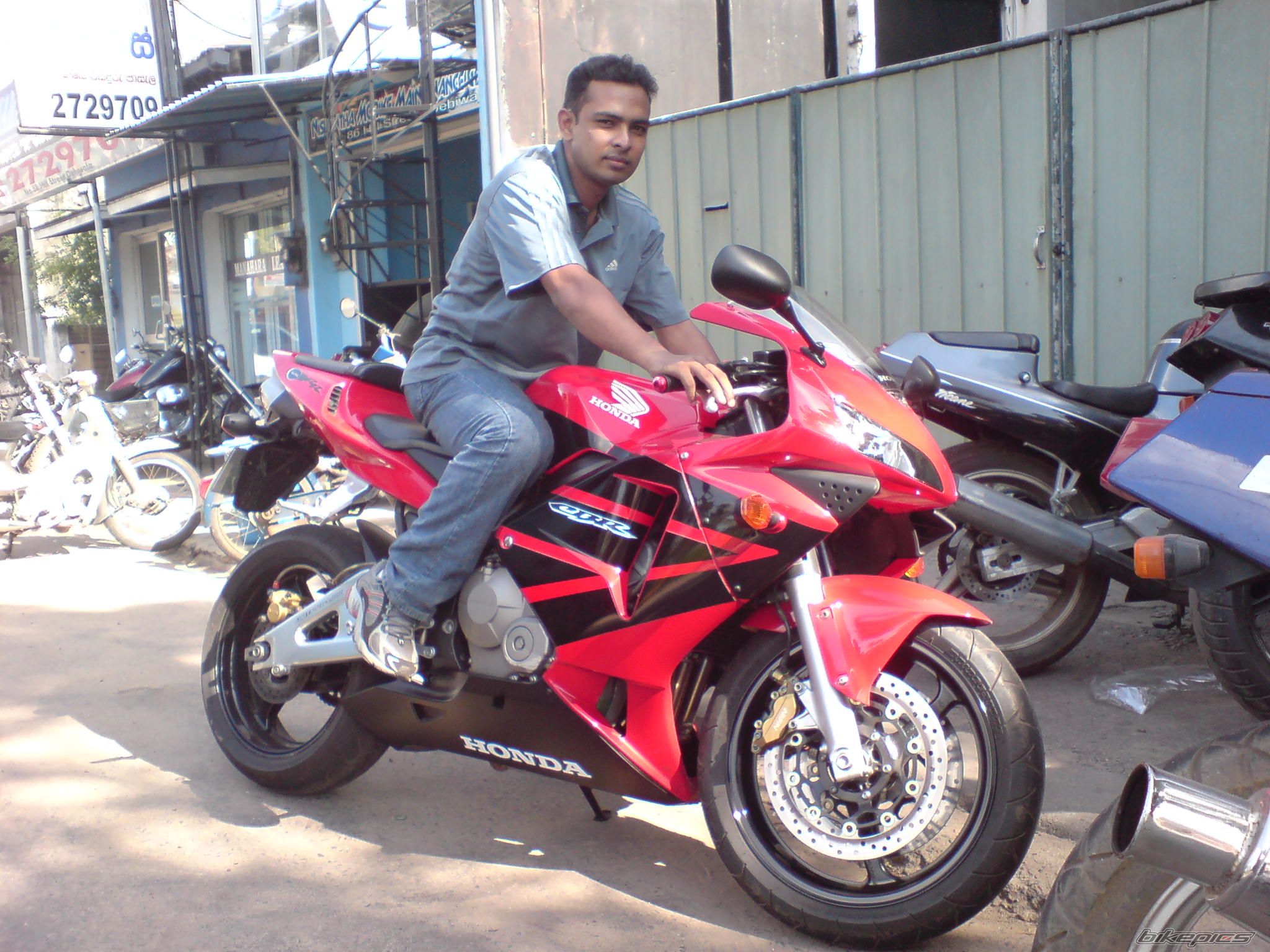 Bike Photo 1240900