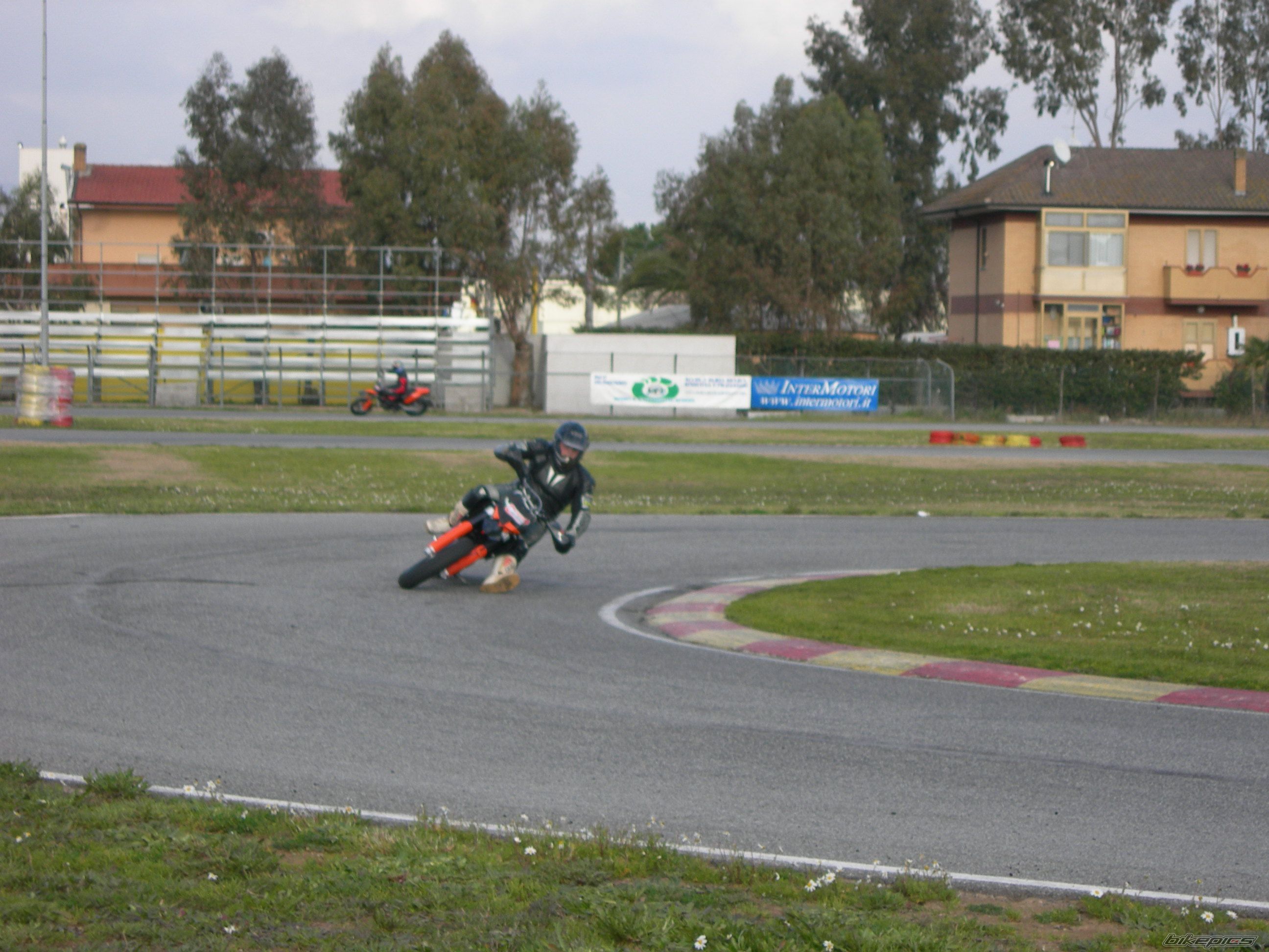 Photo 1240922
