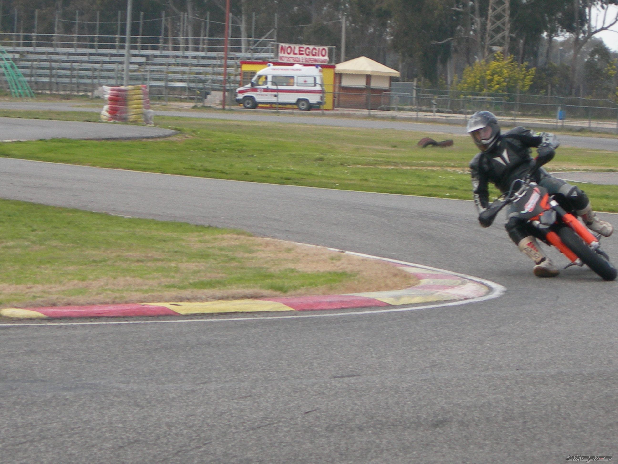 Bike Photo 1240928