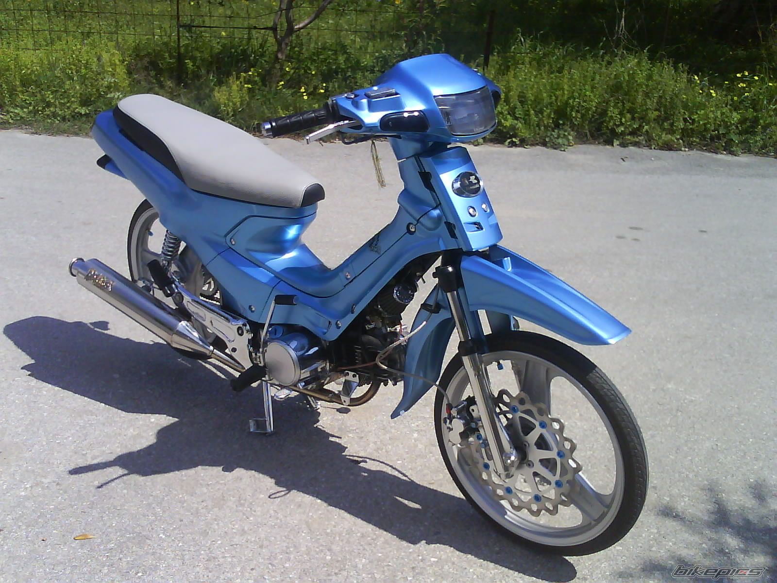 Photo 1241070