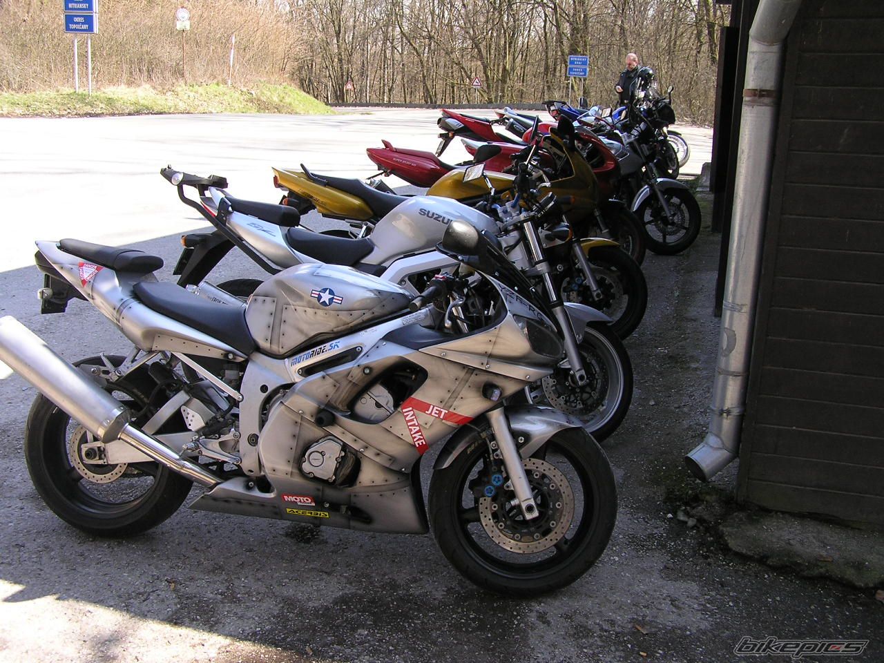 Photo 1241110