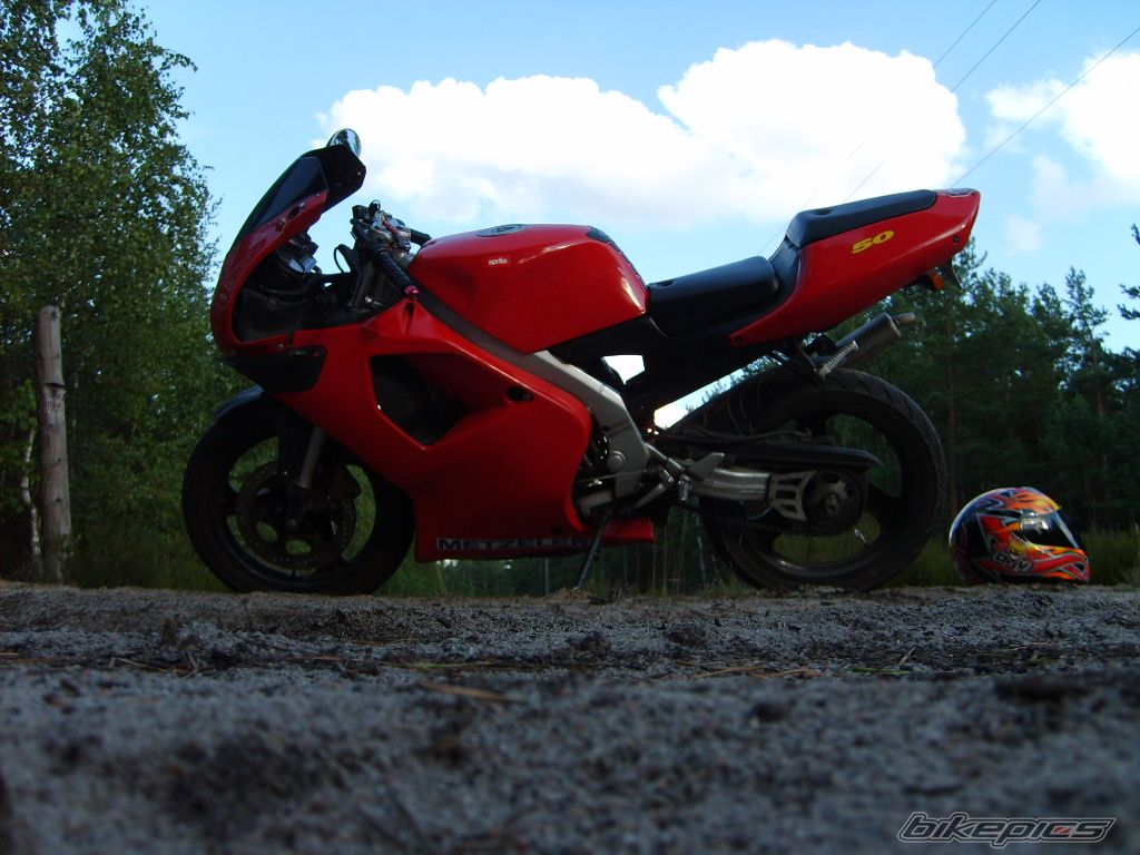 Photo 1241192