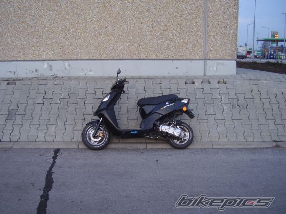 Photo 1241464